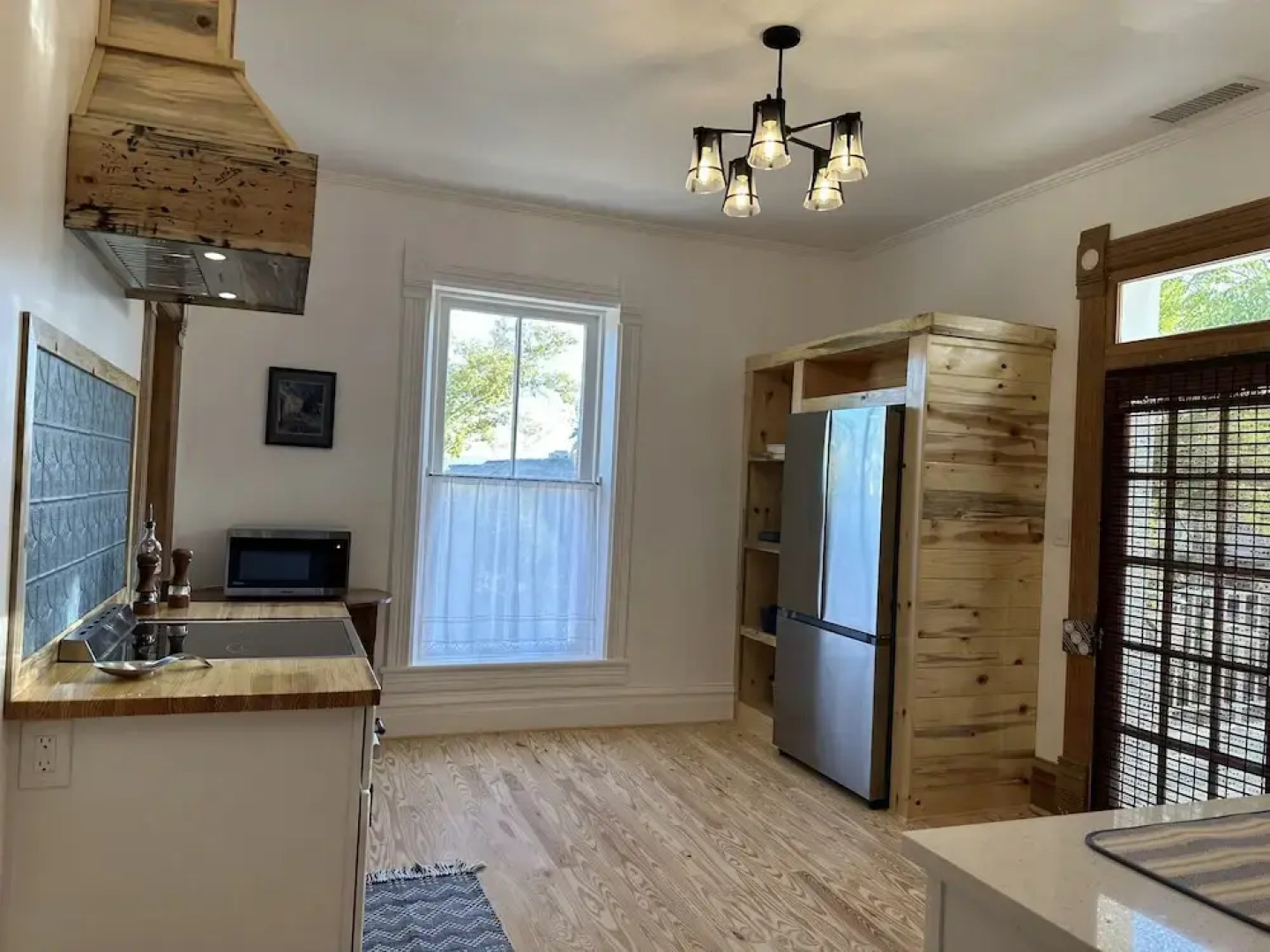 The Cottage @ 241 North