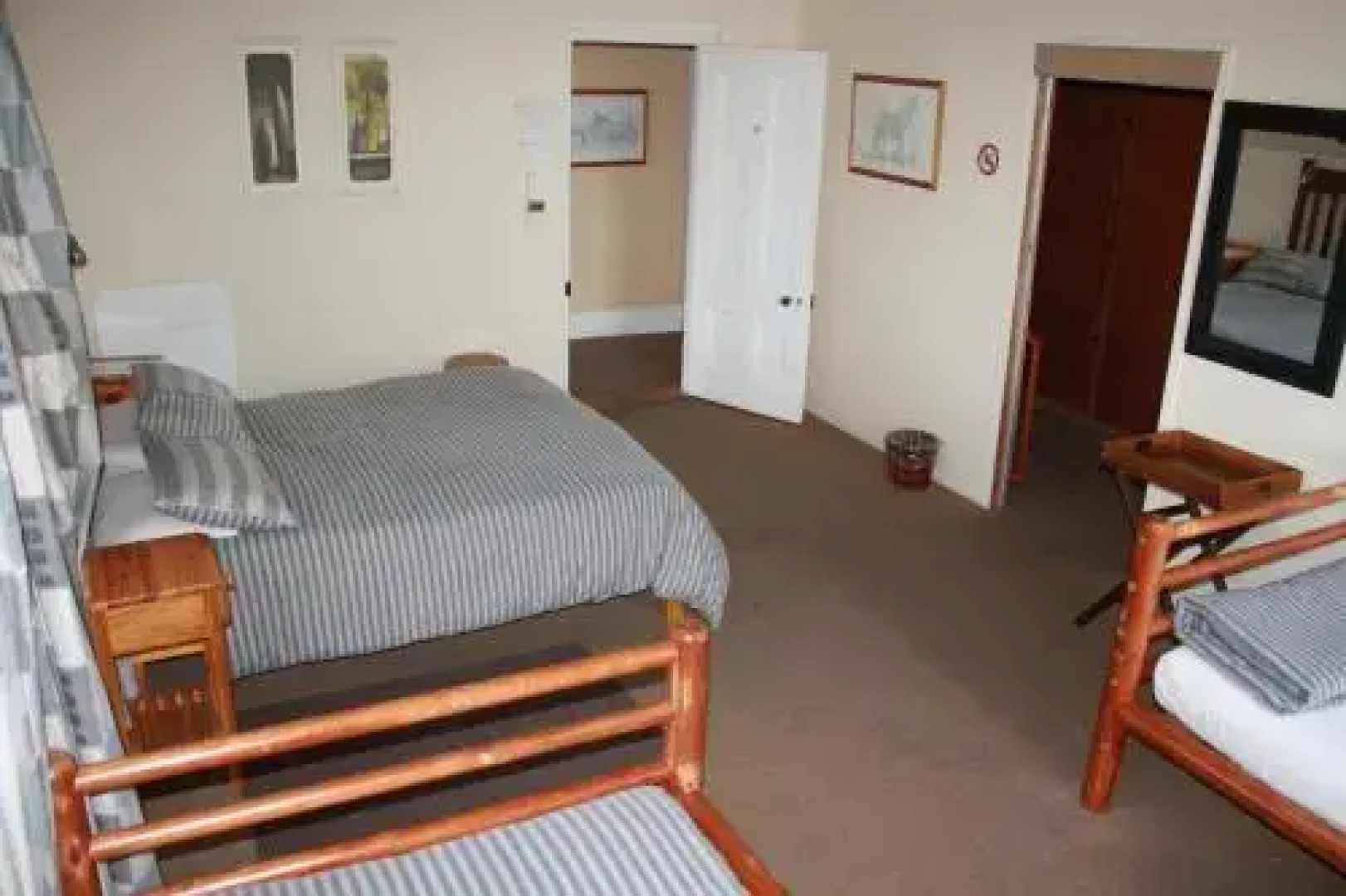 Backpackers Paradise and Joyrides