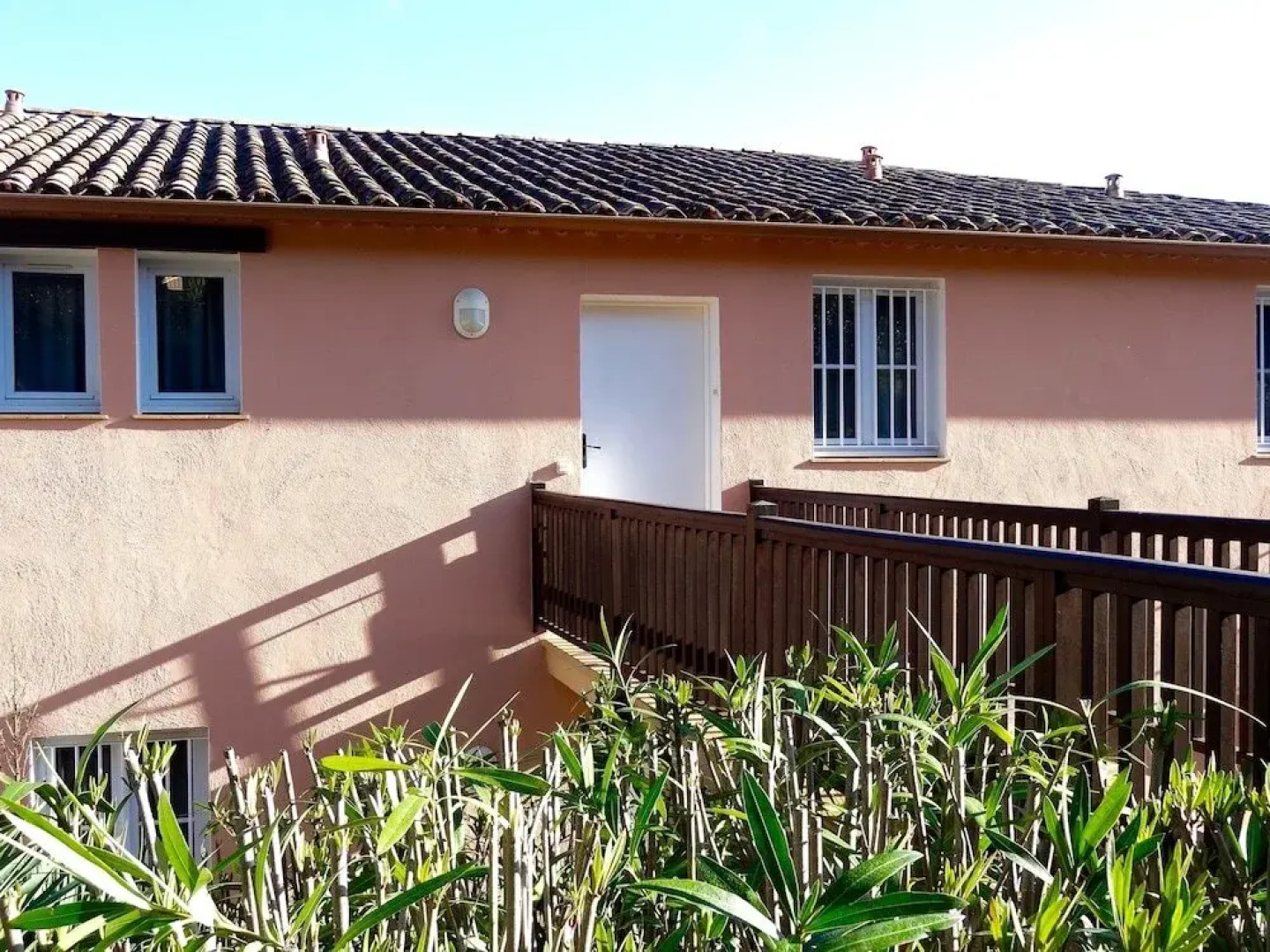 Rental Apartment Les Jardins de la Fontaine - Grimaud 3 bedrooms 6 persons - POP