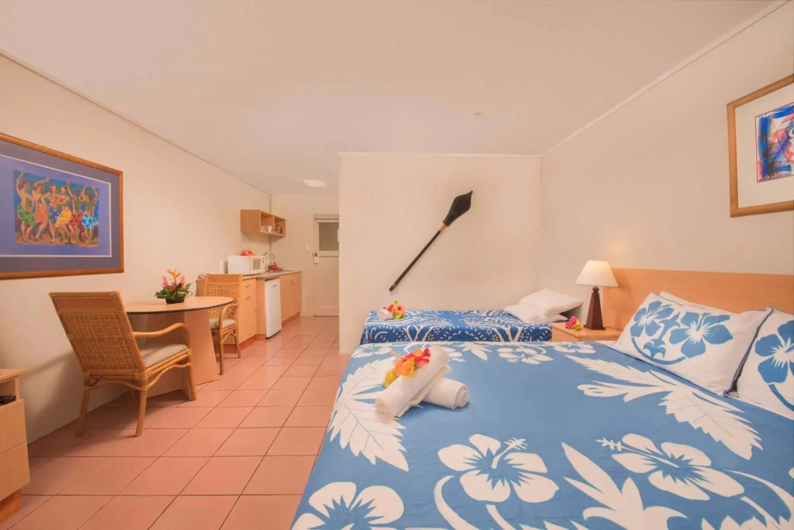 Moana Sands Beachfront Hotel