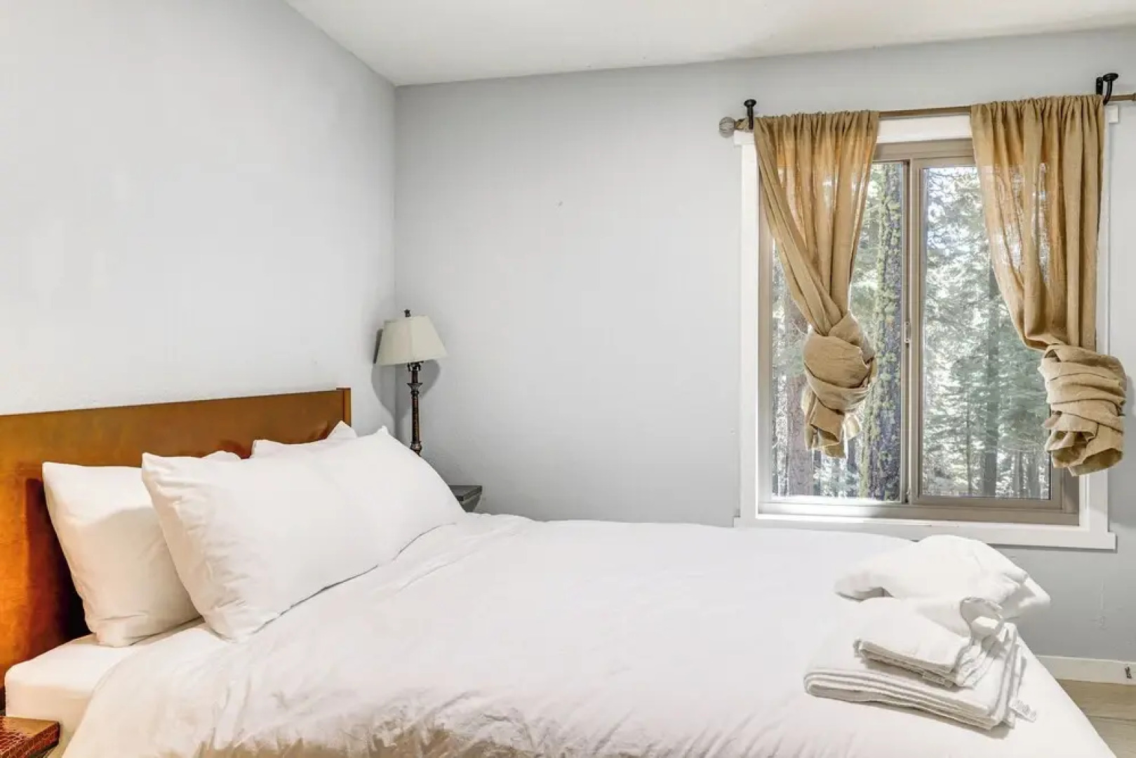 Forest-view Haven w/ Game Room: Tahoe City Gem!