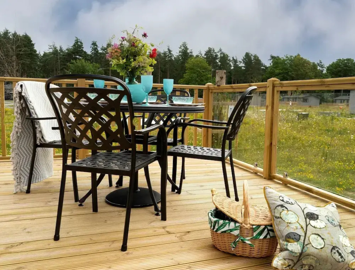 Hollicarrs - Hares Leap