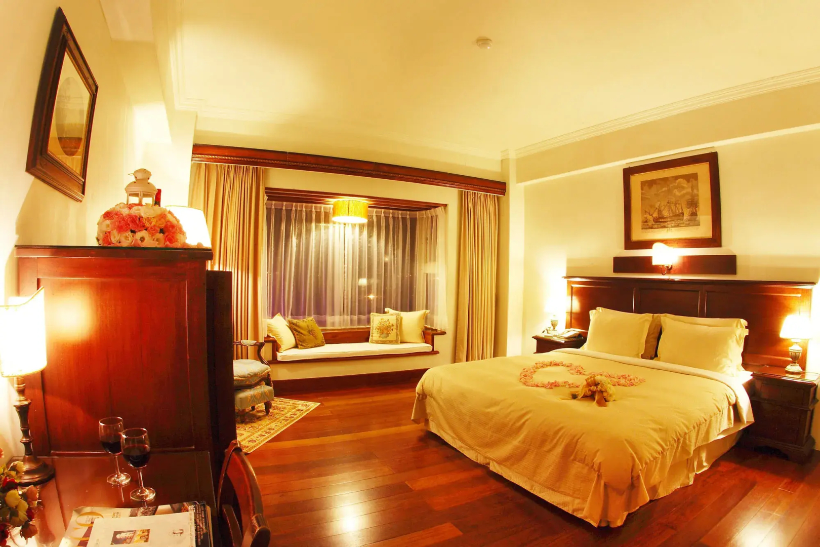 Shangrila Boutique Hotel