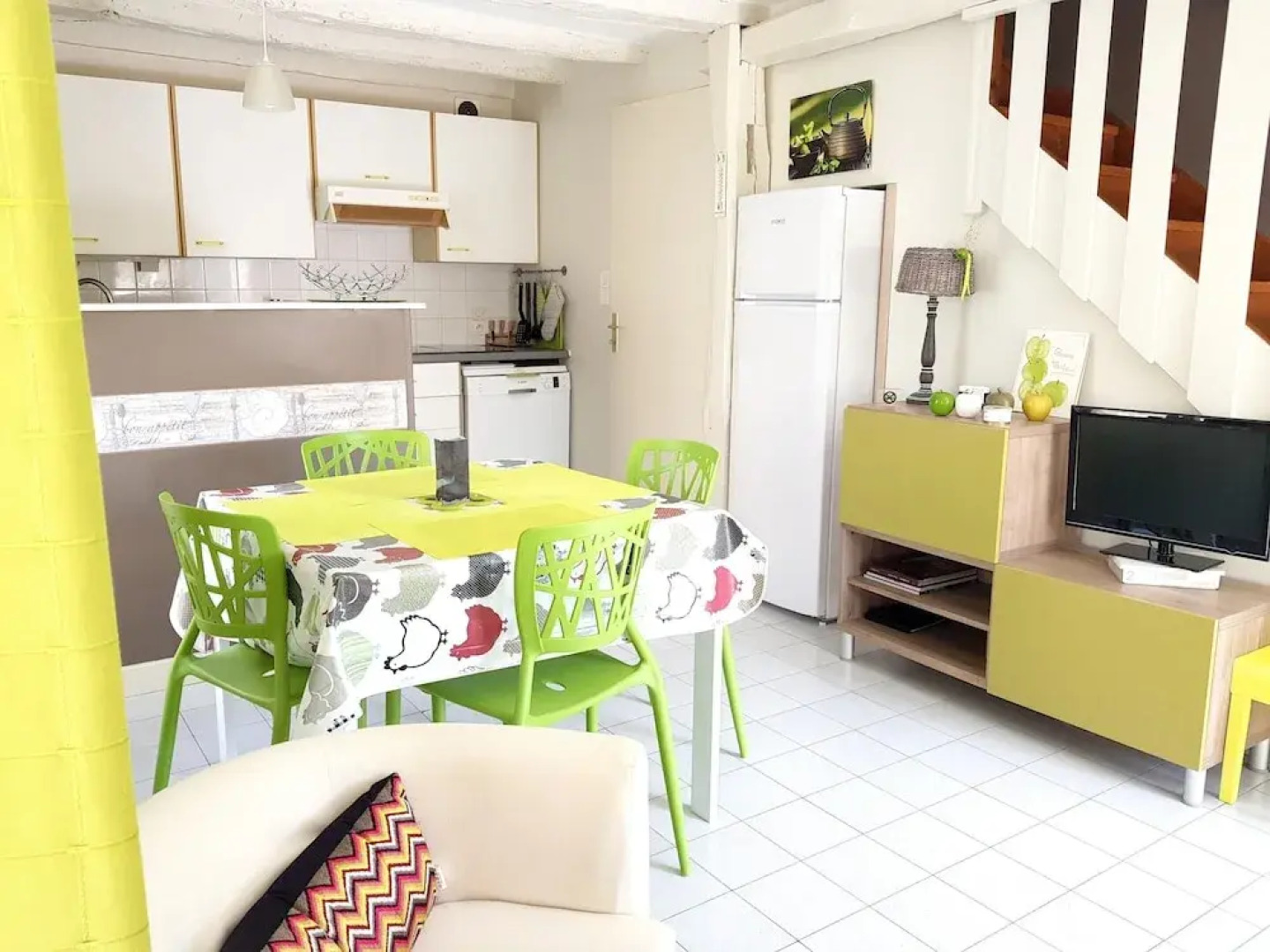 House With 2 Bedrooms in Vonnas, With Wonderful City View, Furnished Terrace and Wifi