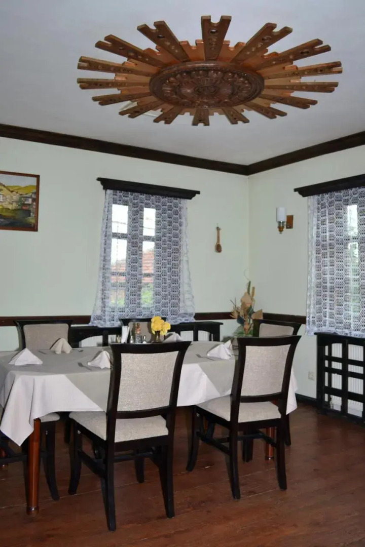 Krasteva House Complex