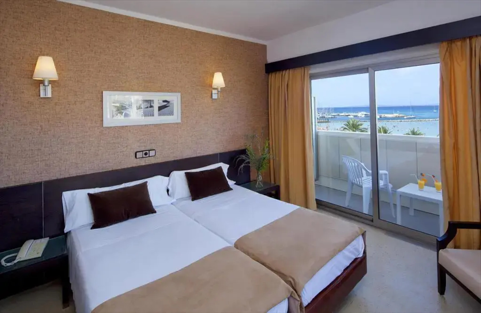 whala!beach Hotel & Apartments