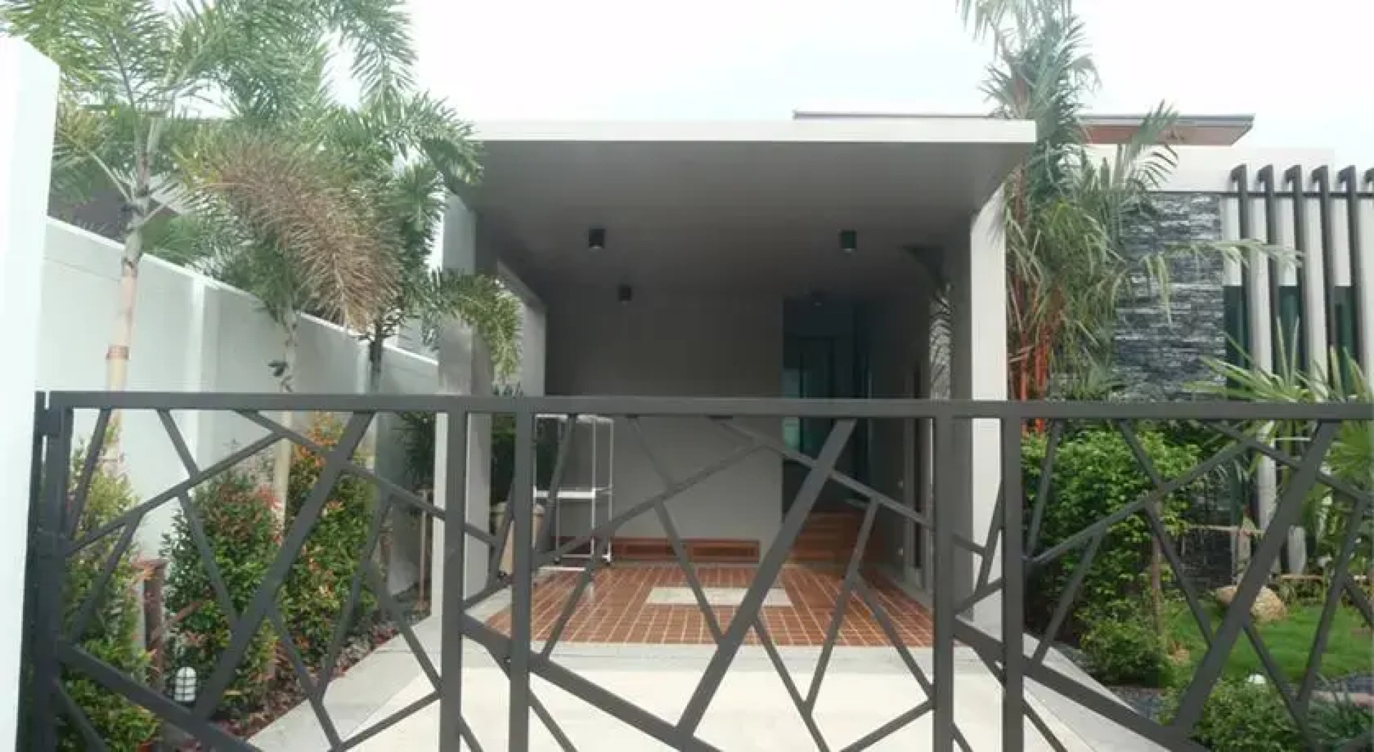 Baan Buah Pool Villa Nai Harn