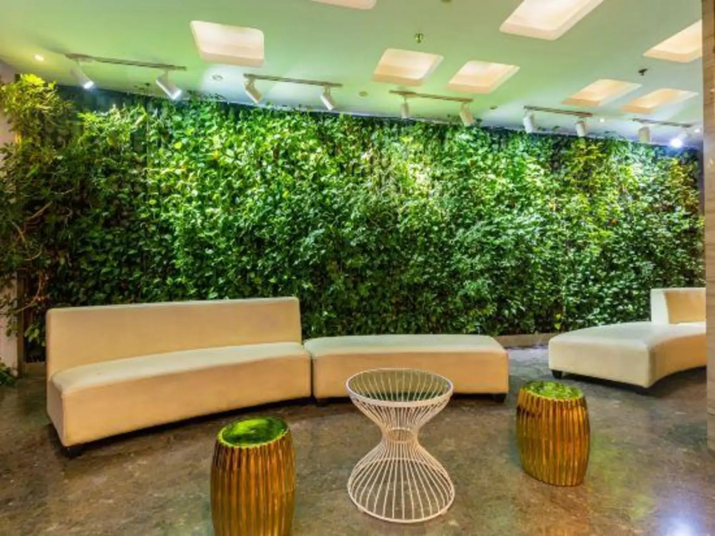 Super 8 Kaifeng City Government