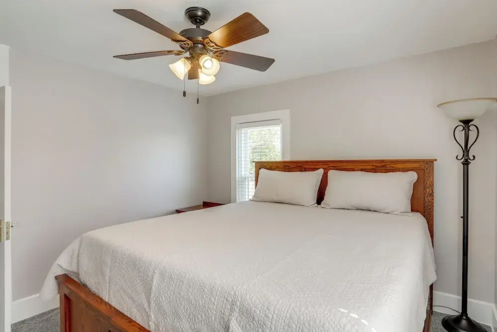 Walk to Lake Erie: Spacious Home in Sandusky!