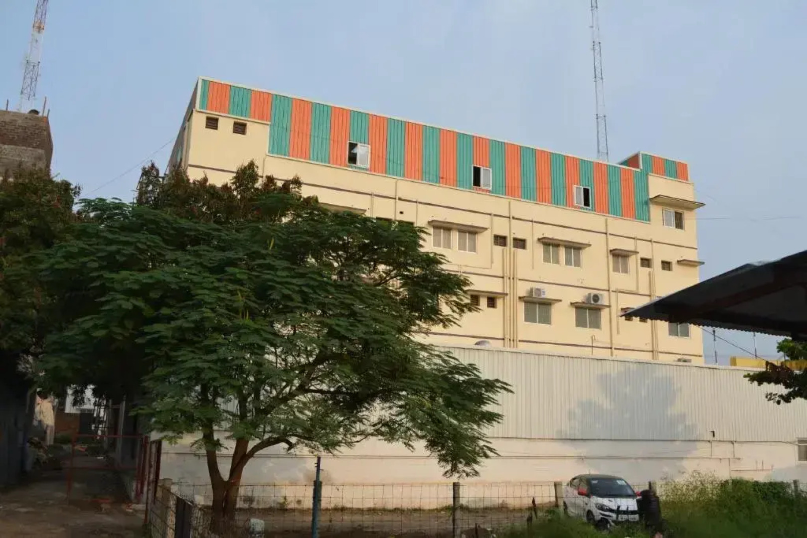 Rd Hotel by OYO Rooms