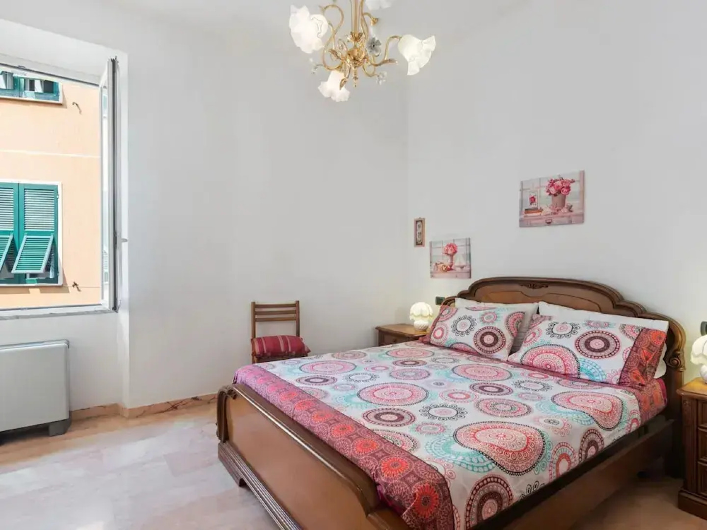 Spacious Apartment in Lavagna near Sea & City Center