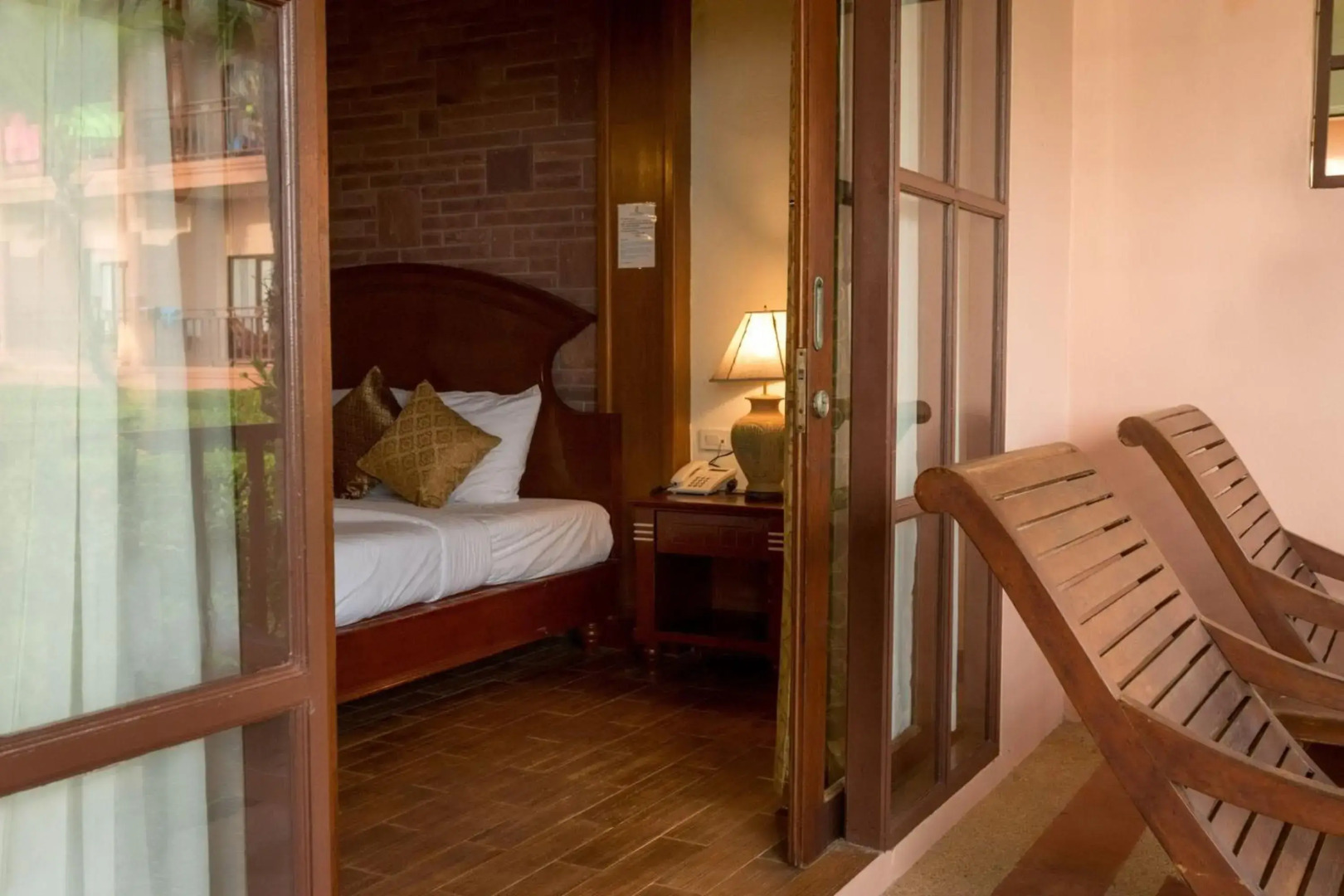 Lanta Casuarina Beach Resort