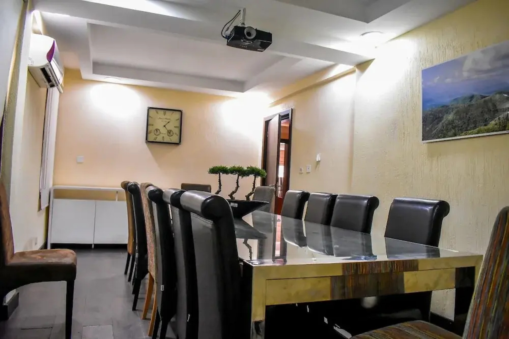 Sun Heaven Hotel & Resort V/I