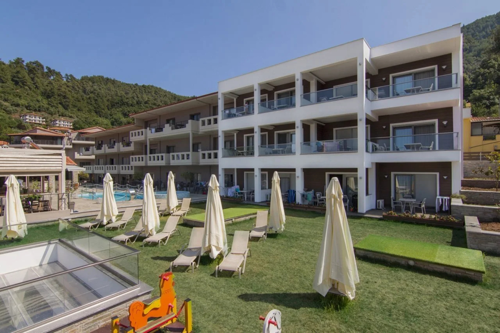 Ntinas Filoxenia Hotel & Spa