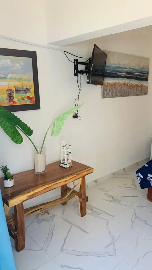 La Isla Bonita