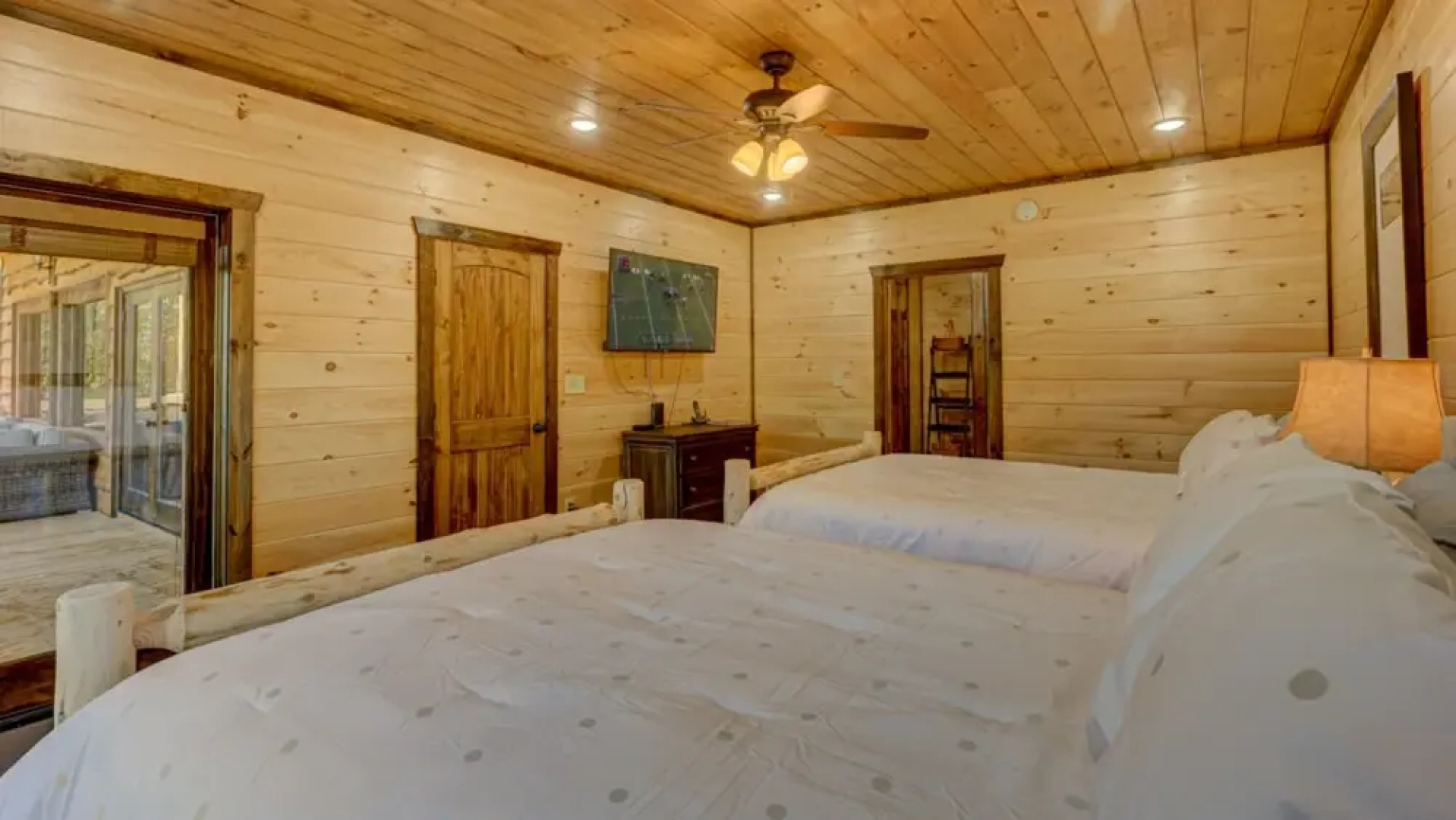 4 Leaf Clover by Escape to Blue Ridge