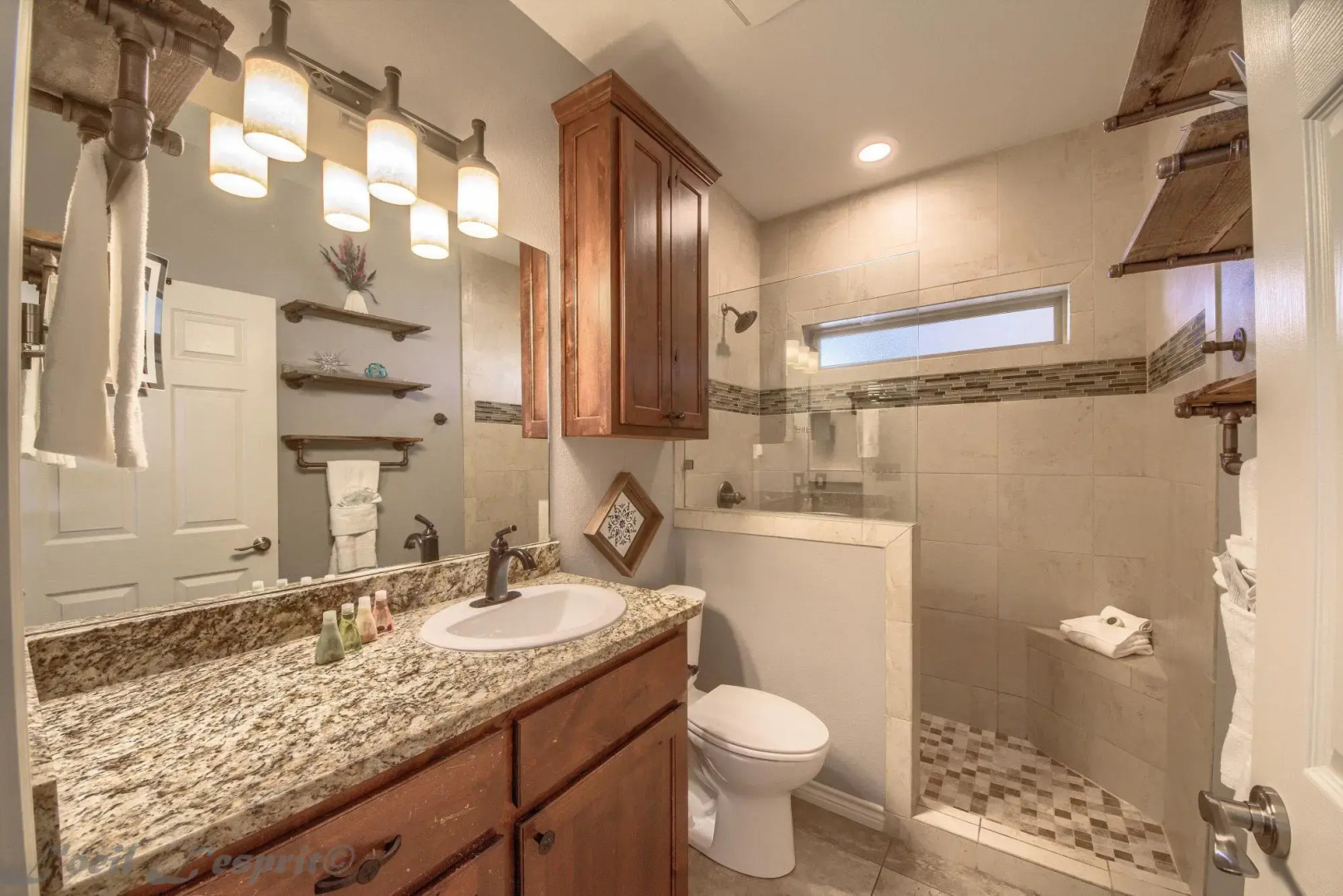 Rio Refuge RG 105 in Canyon Lake