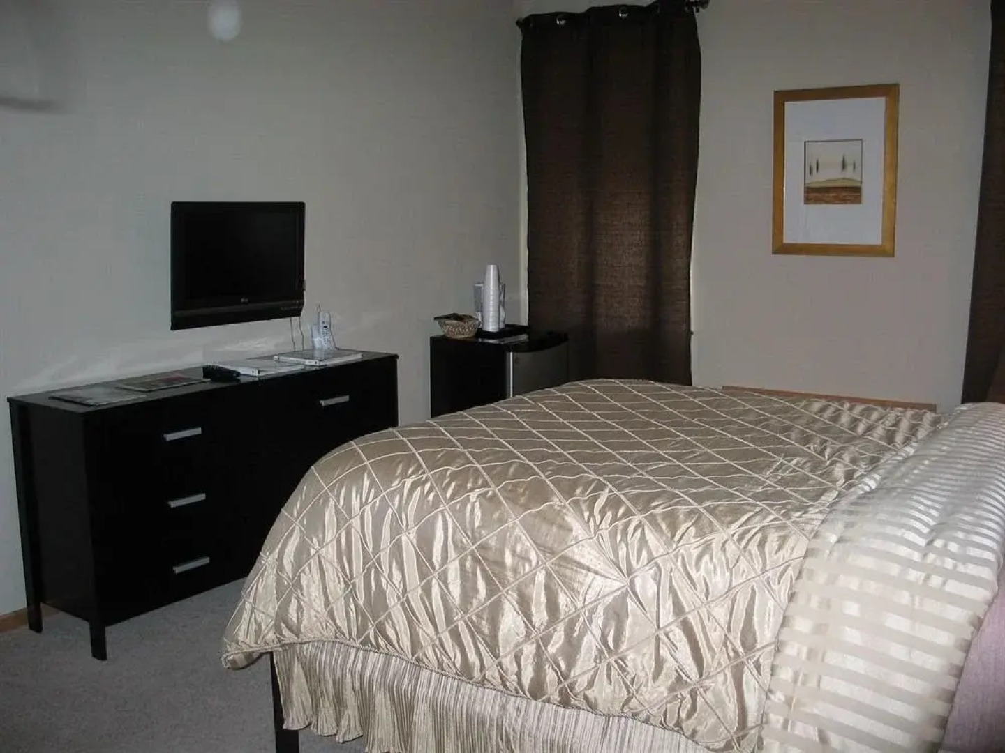 Colony Oaks At The Amanas