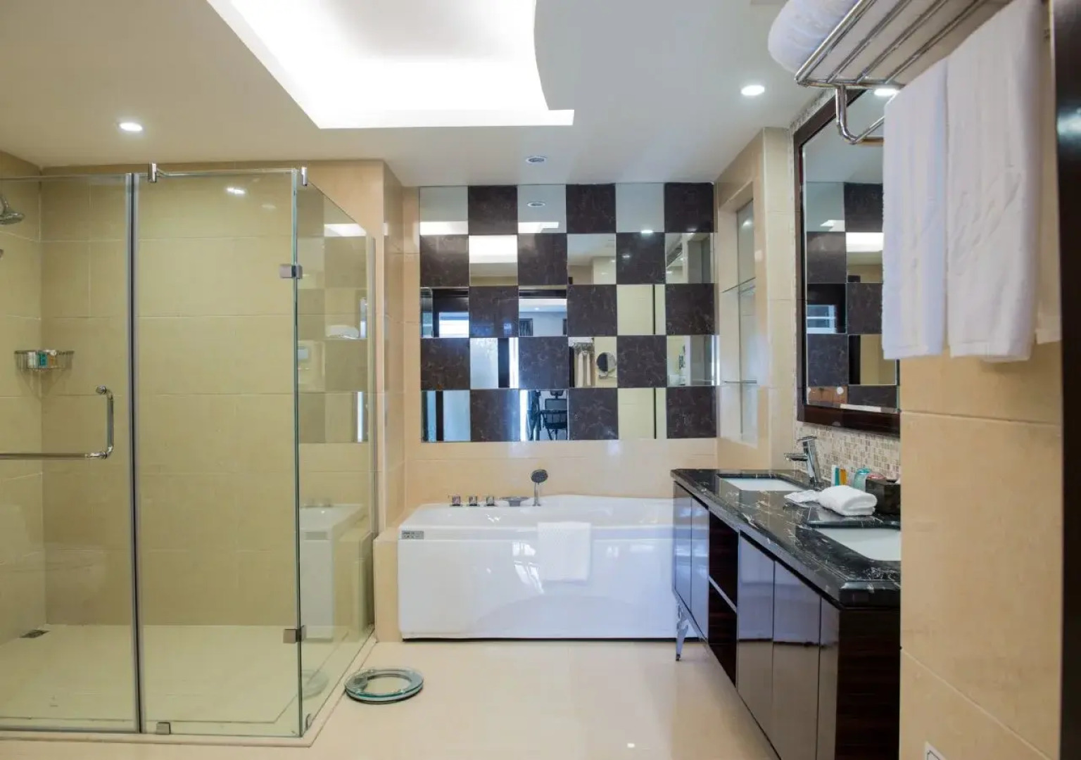 Country Garden Phoenix Hotel YangShan