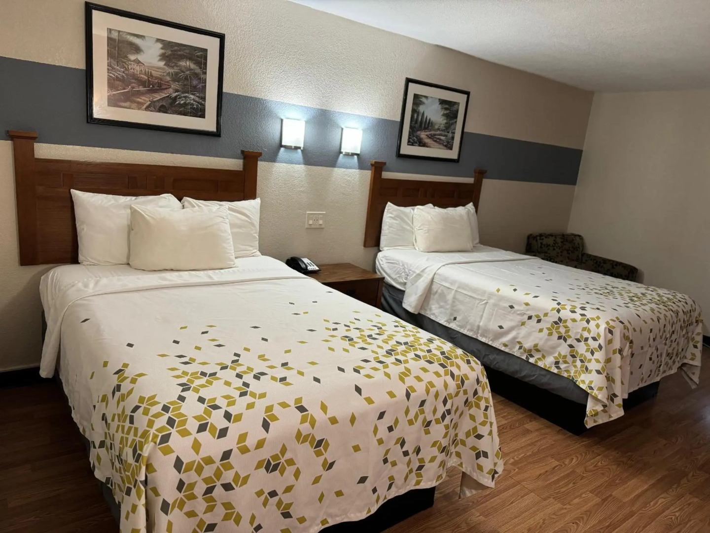 Americas Best Value Inn Marshall