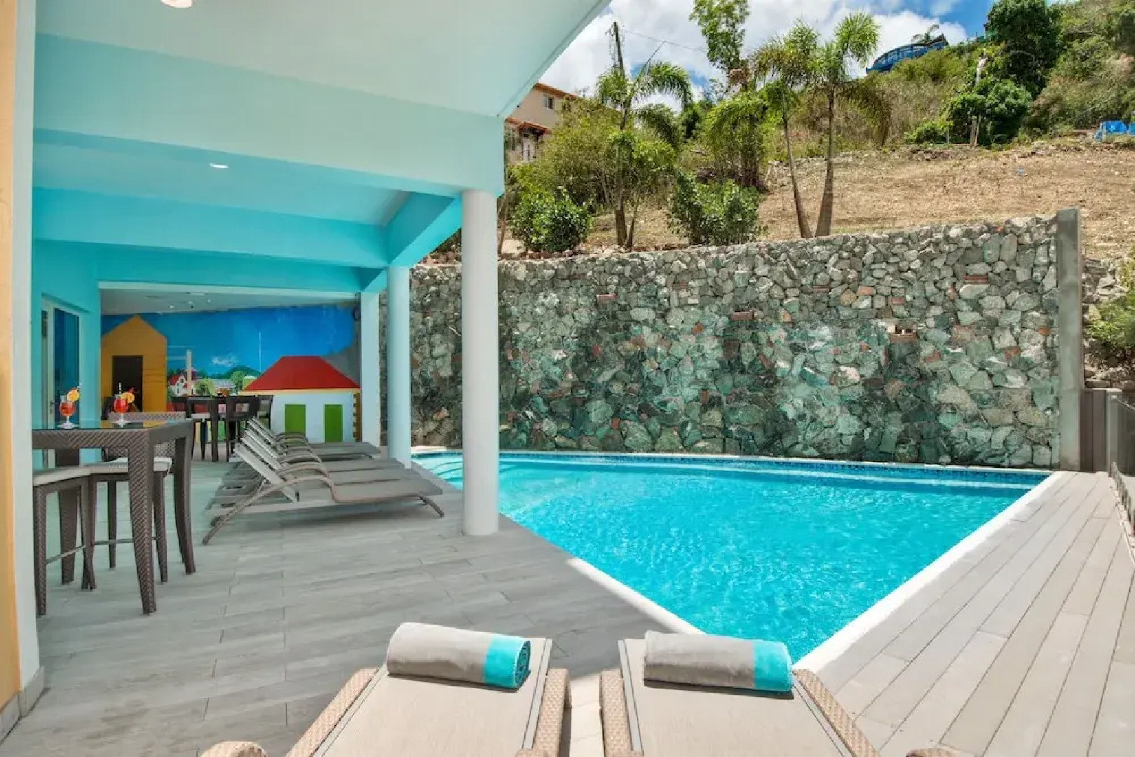 Cane Garden Bay Beach Hotel