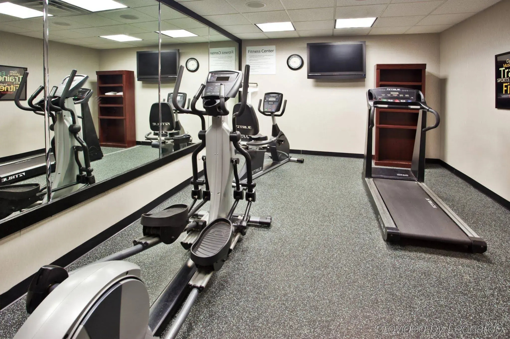 Holiday Inn Express & Suites Kimball by IHG