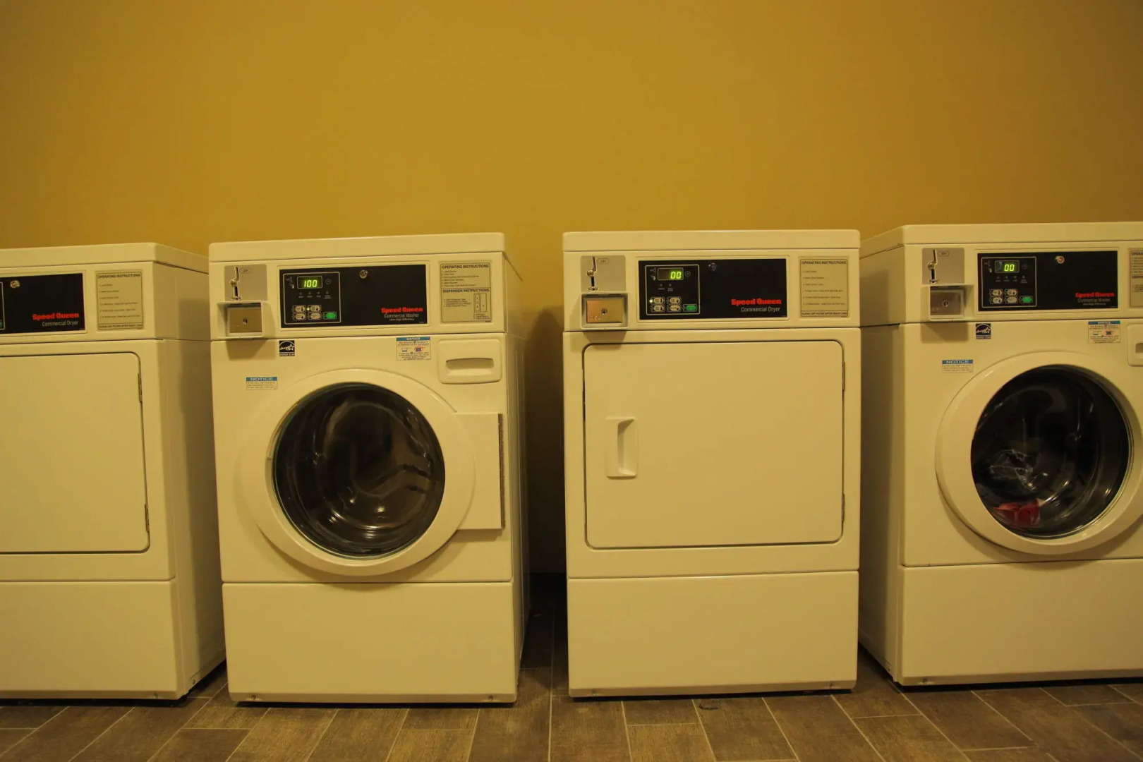 Little Missouri Inn & Suites