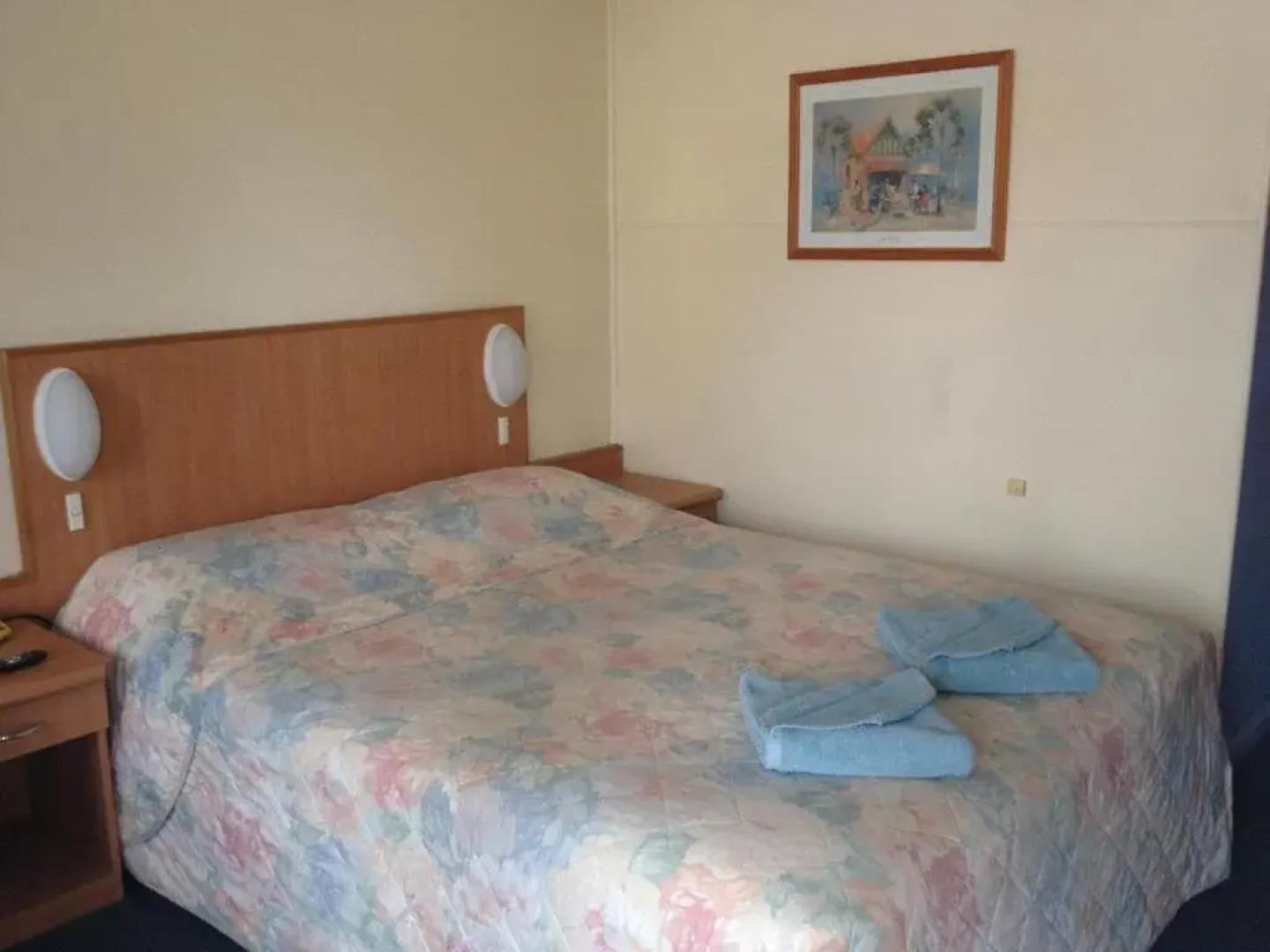 Governors Hill Motel