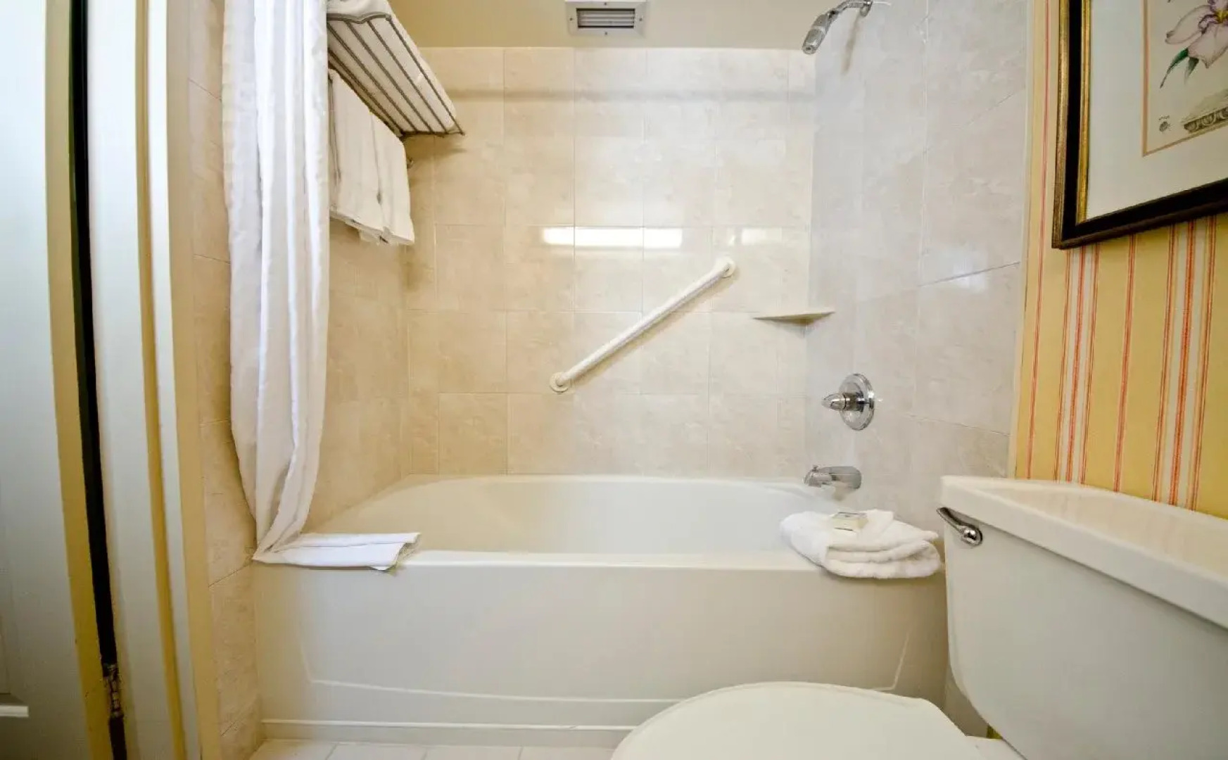 Crowne Plaza Albany - The Desmond Hotel by IHG