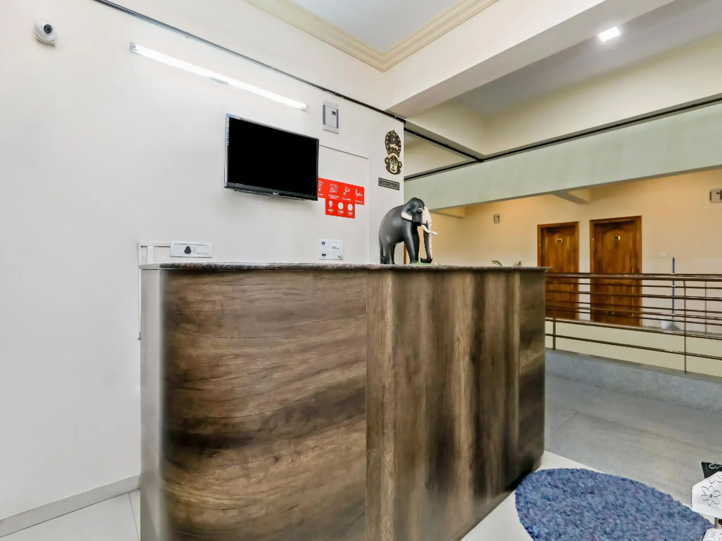 OYO 26603 Hotel Prakash International