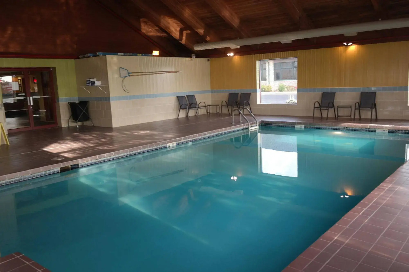 Super 8 by Wyndham Sturtevant/Racine