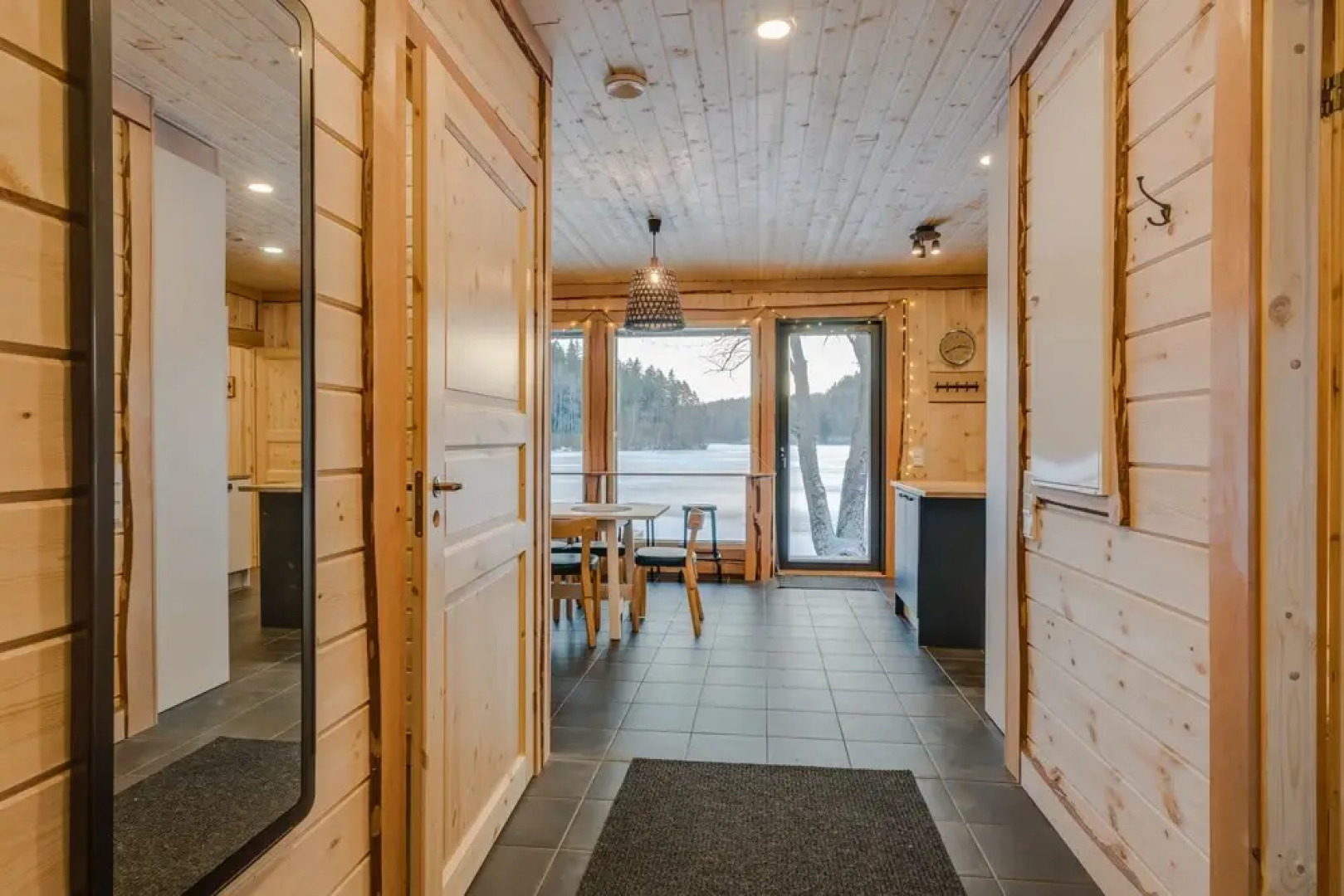 Aulanko Lake Villa - Peace & Privacy