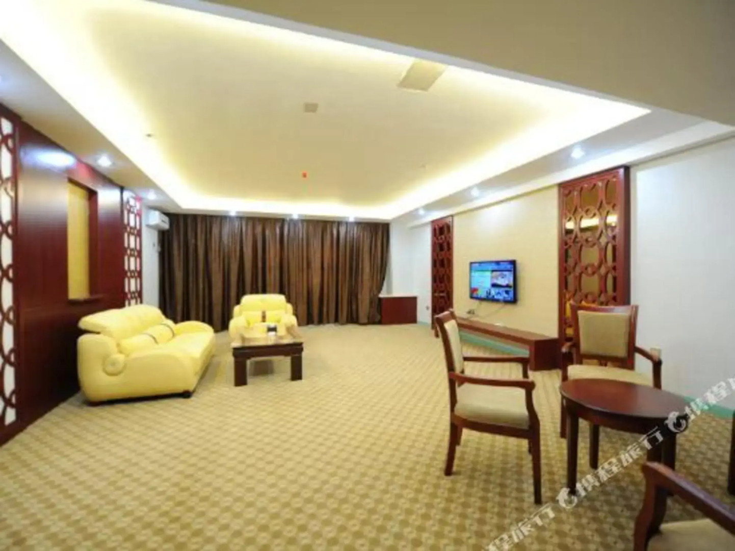 Xunhao International Hotel