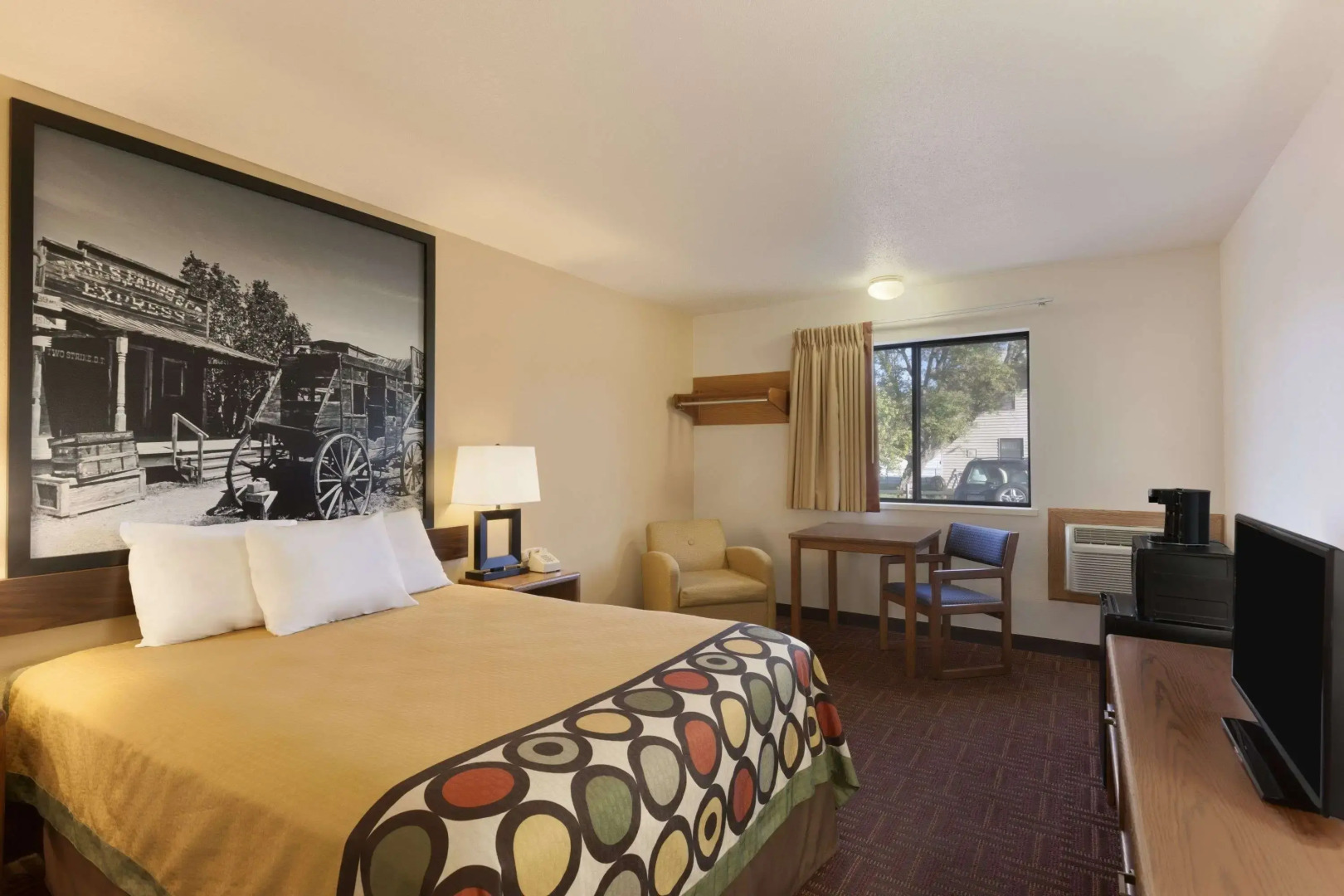 Super 8 by Wyndham Wall