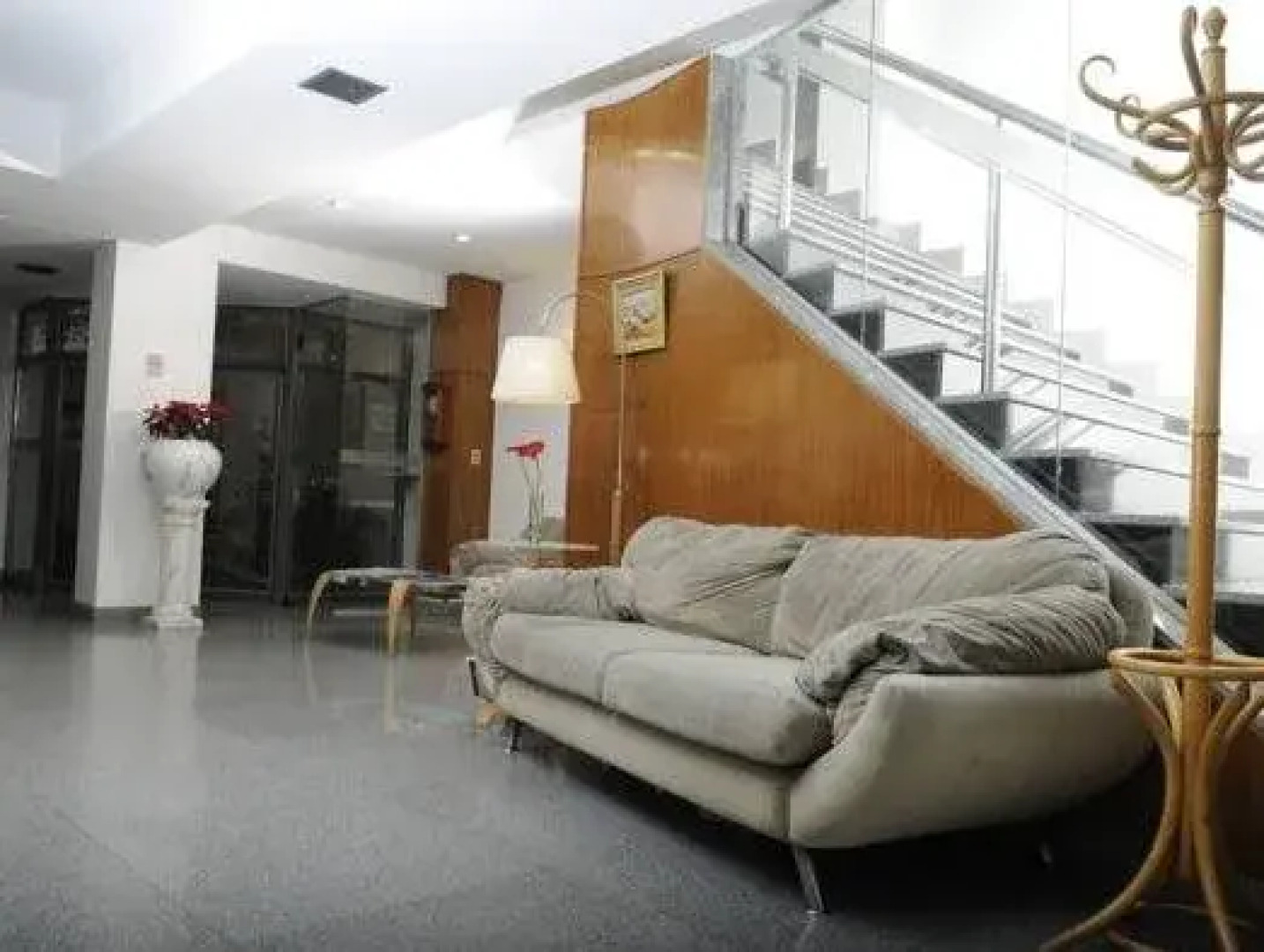 Hotel & Apart Argentino La Plata