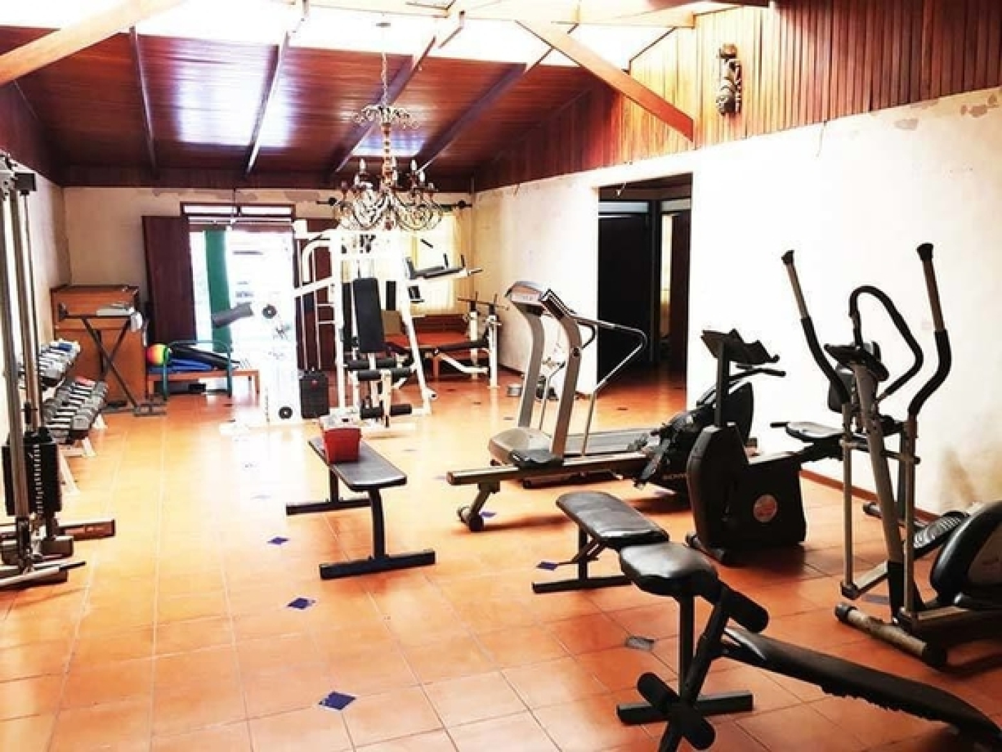 La Jacaranda Luxury Condos