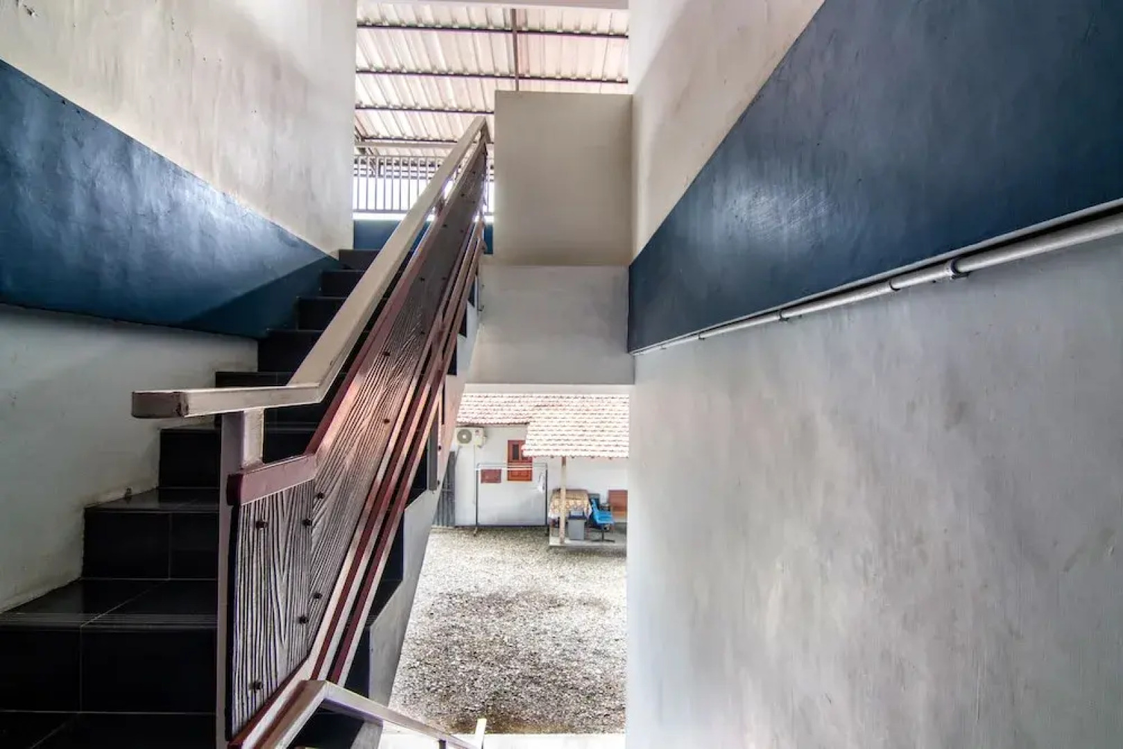 OYO 2421 Joglo Guest House Syariah