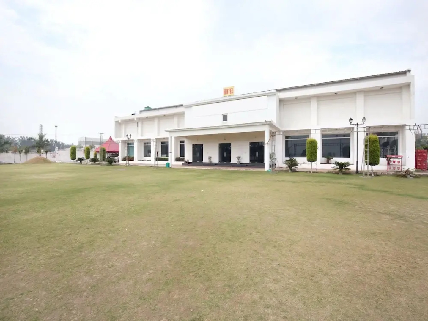 OYO 12766 Nimantran Resort