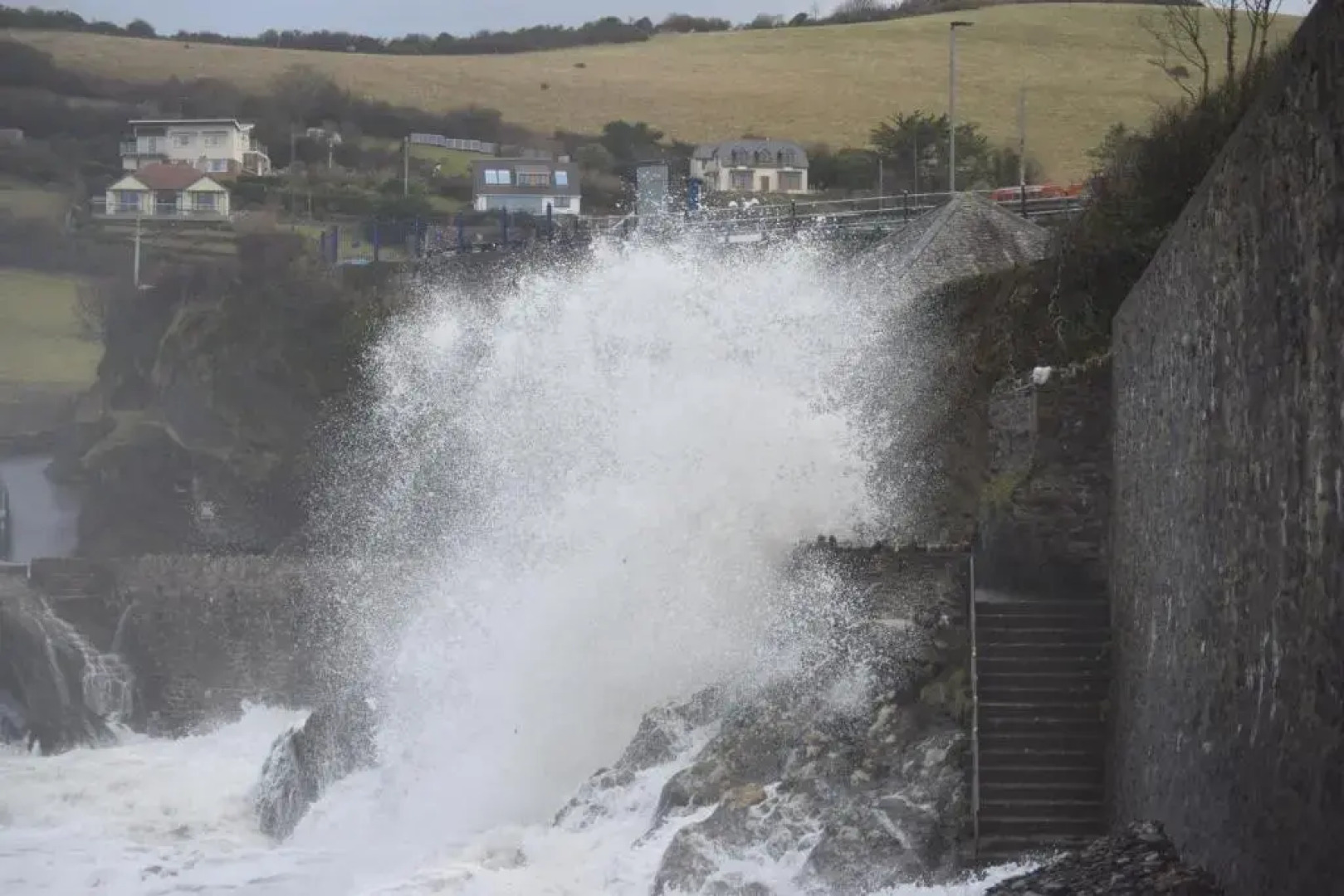 Newberry Beach Lodge