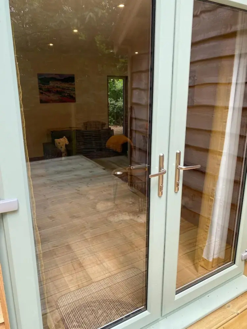 Hayne Barn Estate - Private Estate : 6 Eco Lodges - 1 Studio