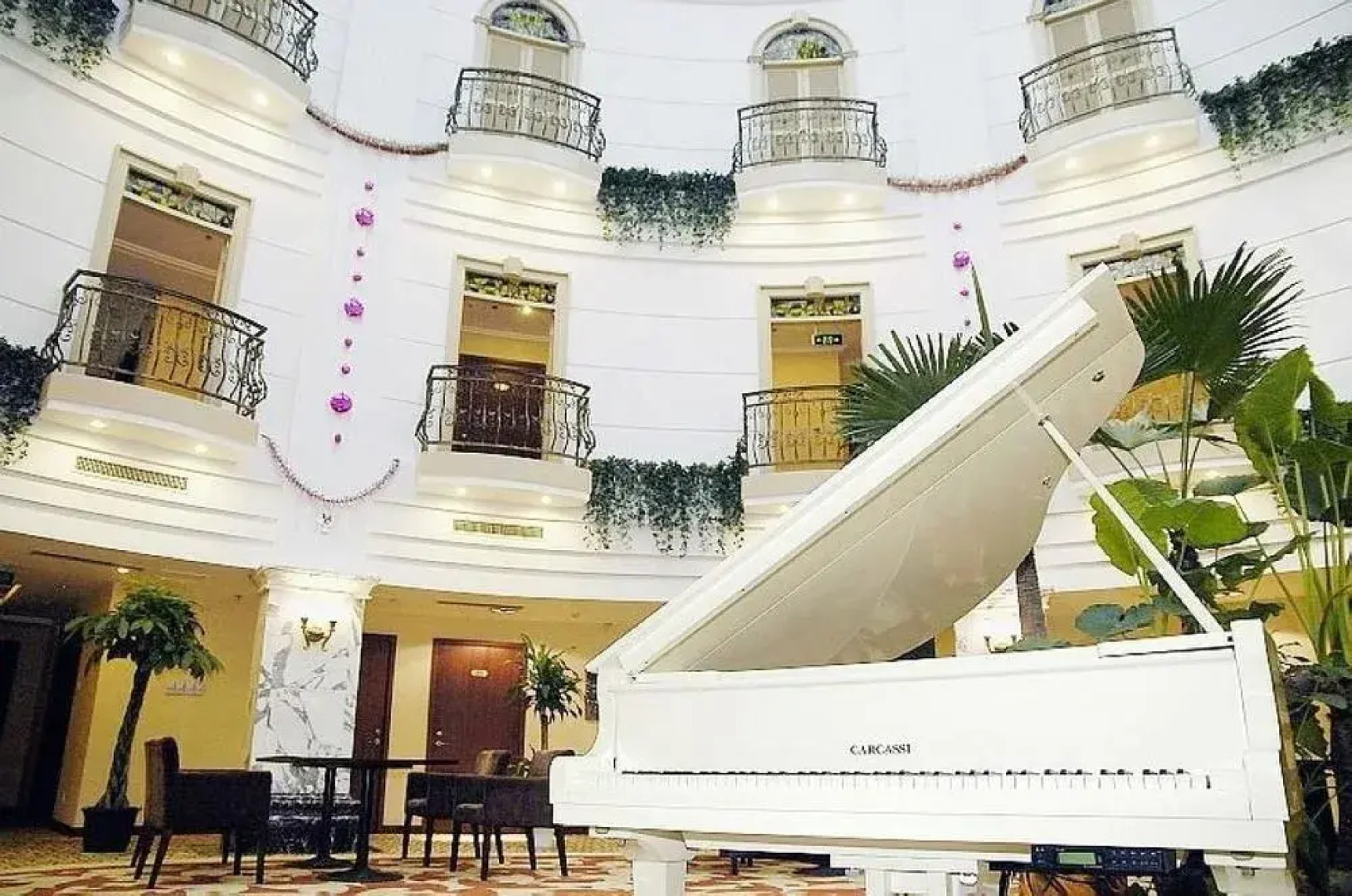 Meganeon Seaview Hotel