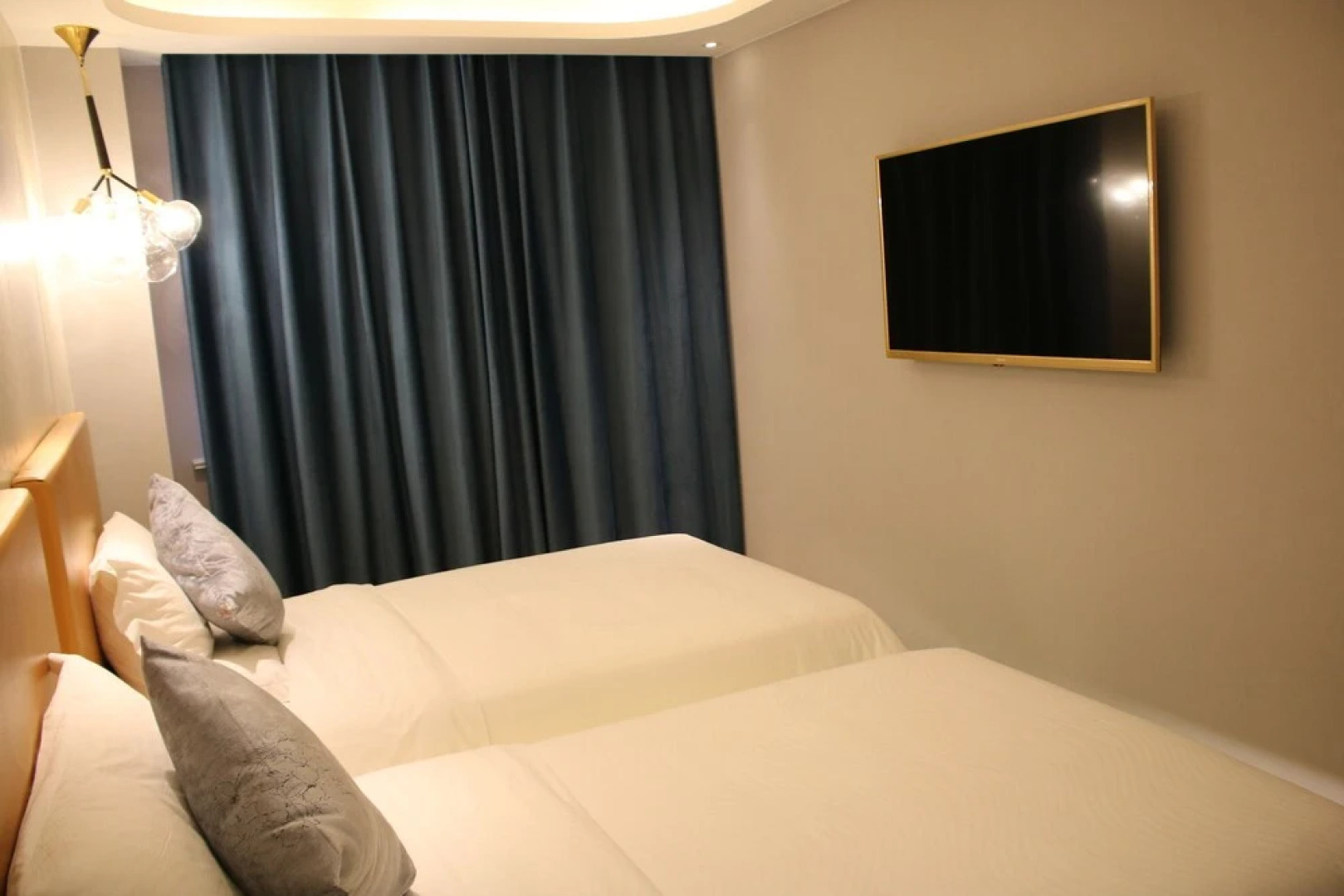 R-Kiss Boutique Hotel