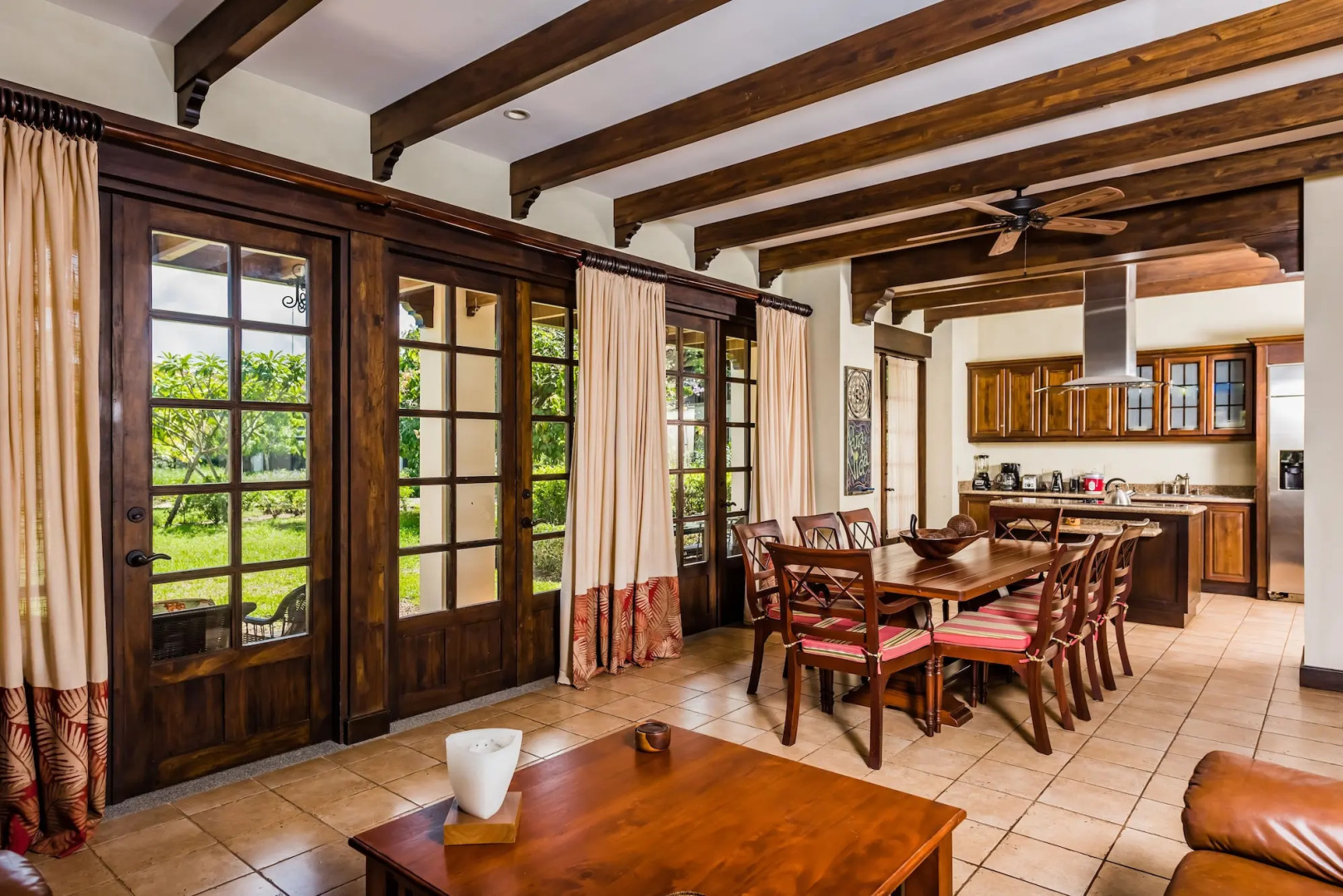 Luxury Vacation Rentals At Hacienda Pinilla