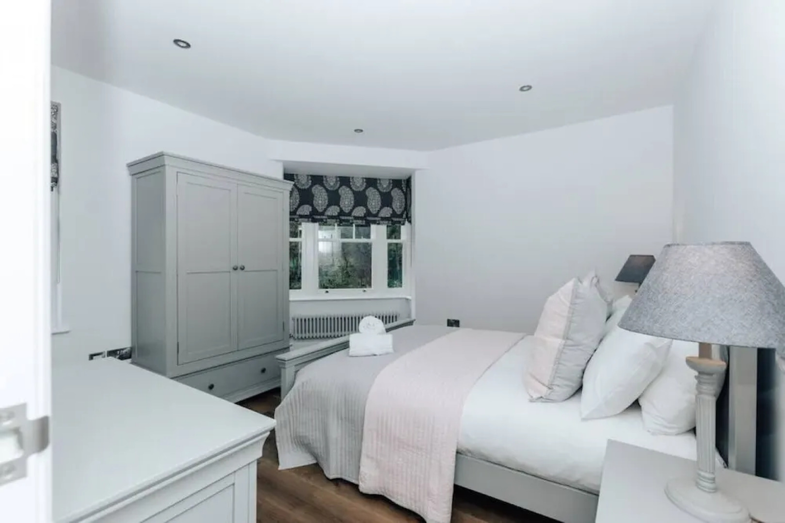 Woodvale Retreat - Sleeps 10