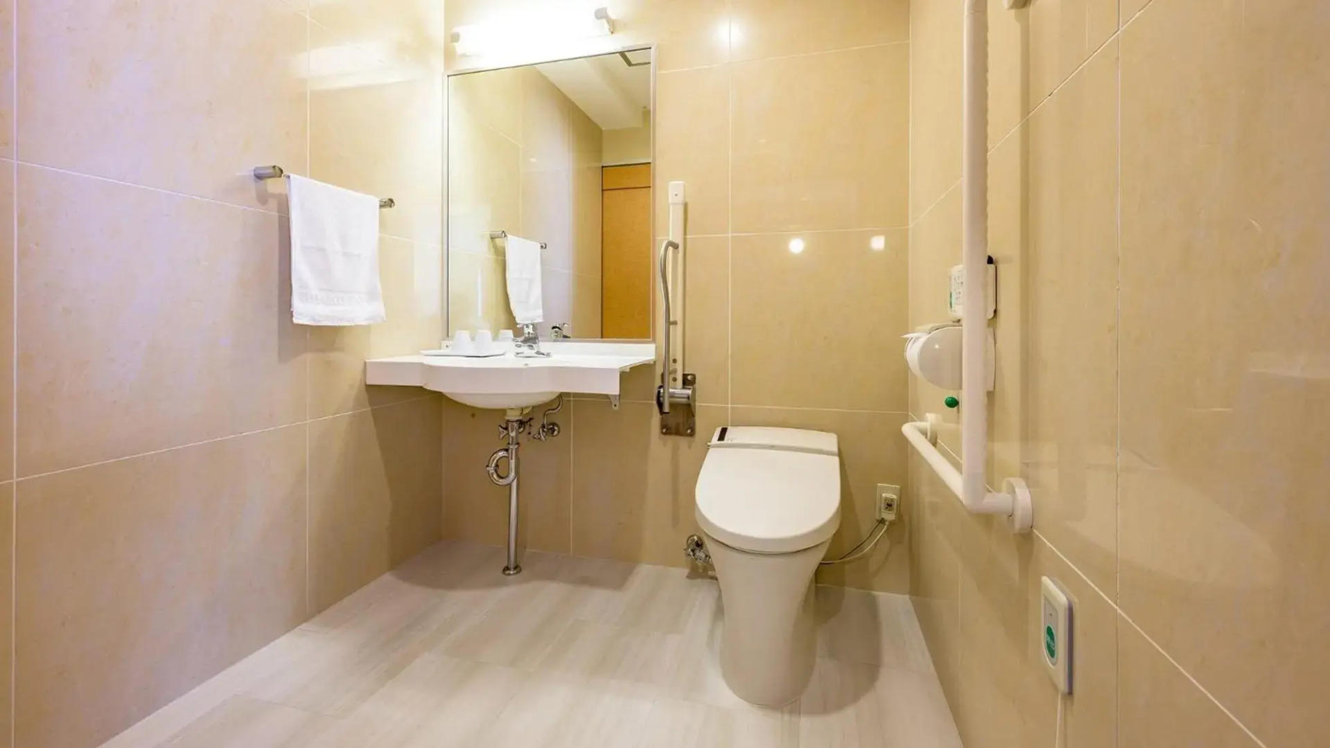 Toyoko Inn Takasaki Station Nishi 2