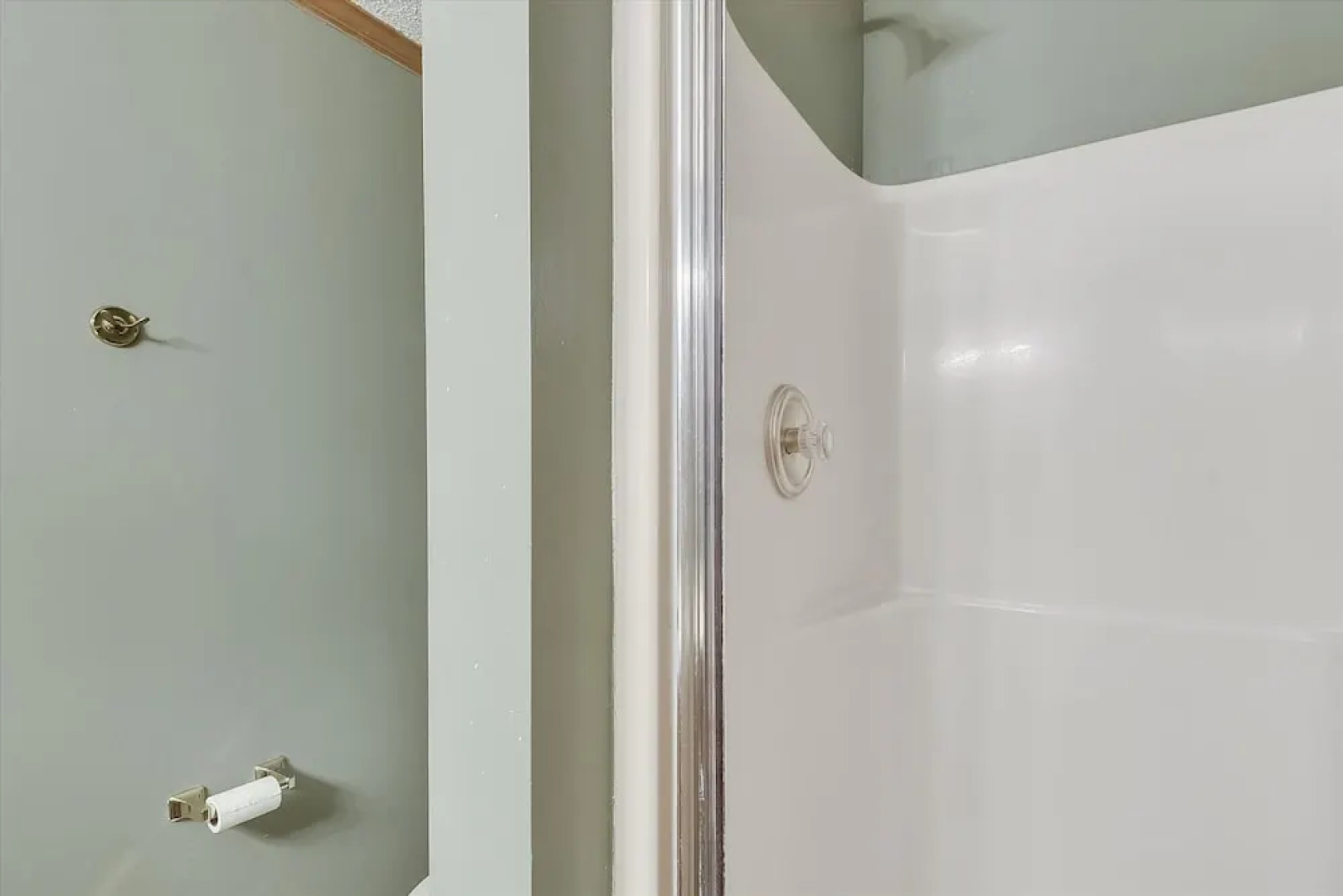 606 Coastal Hwy Unit 17 by Long & Foster