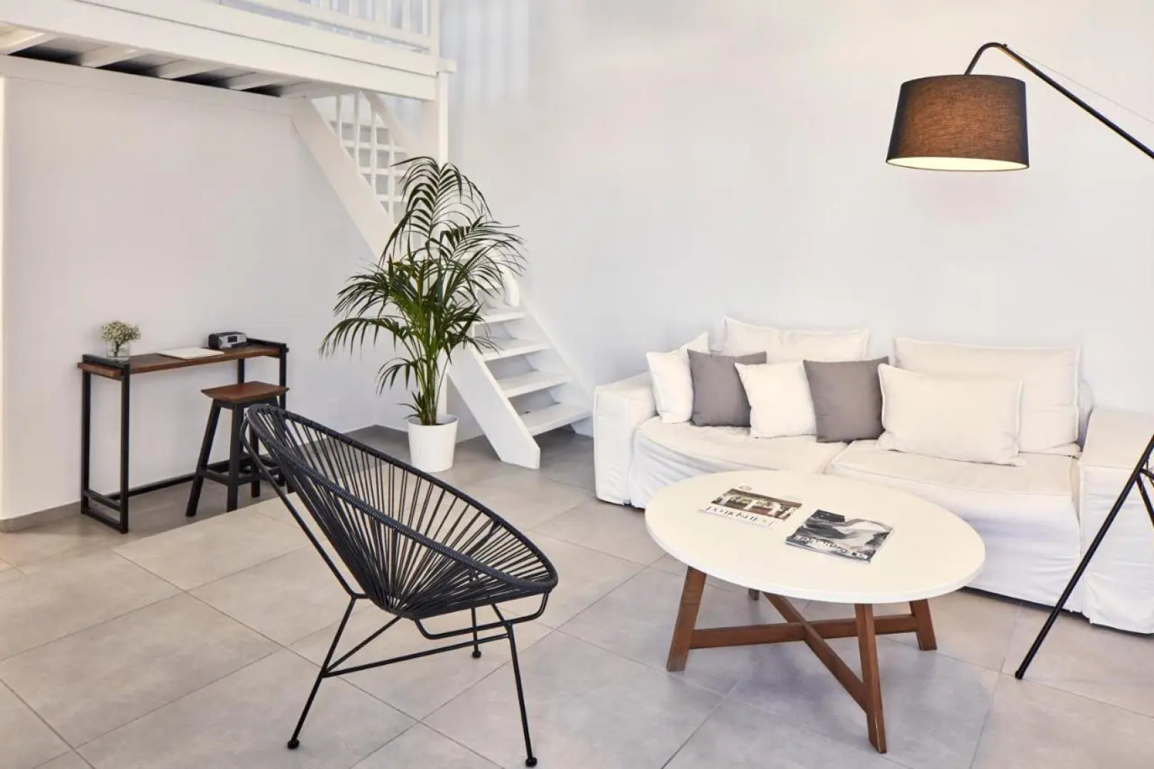 Pietra e Mare - Mykonos Moments