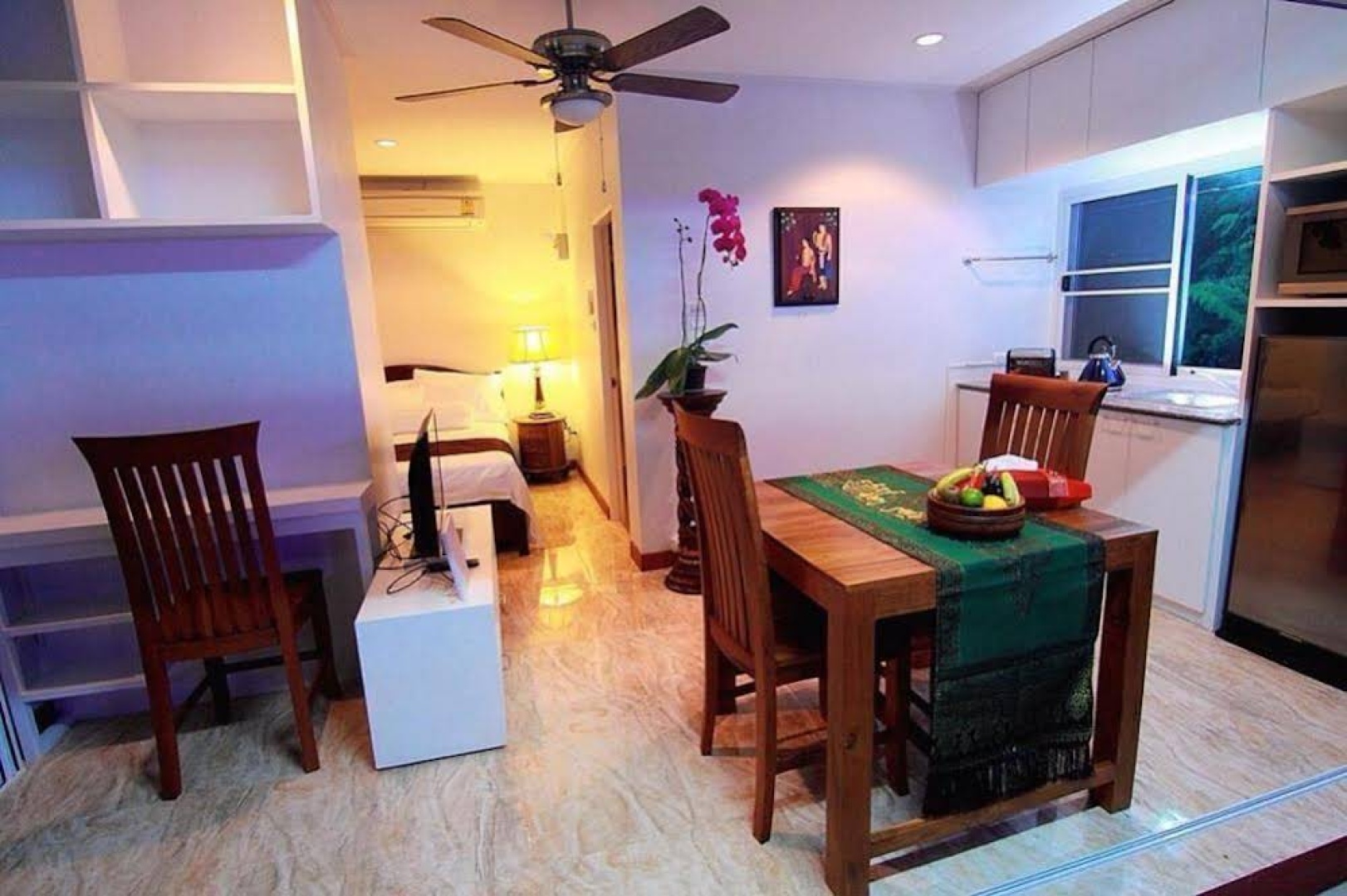 Apartment Sojourn