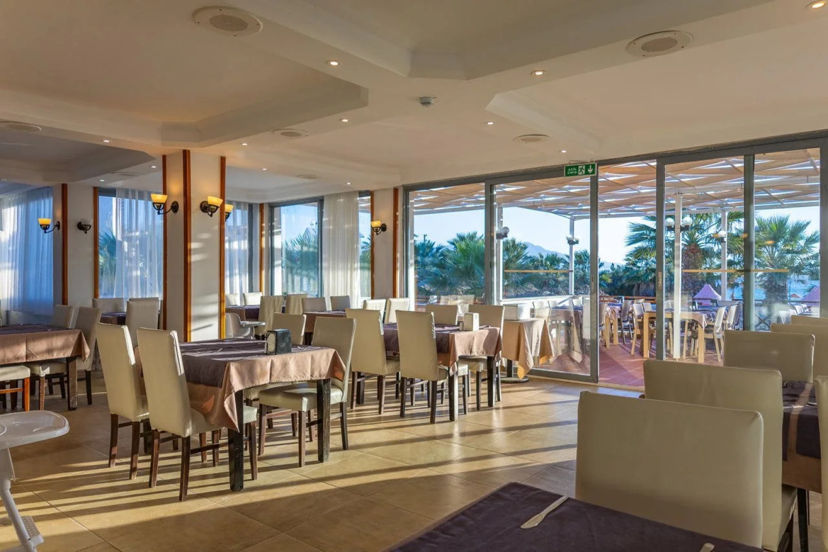 Sentinus Beach Hotel