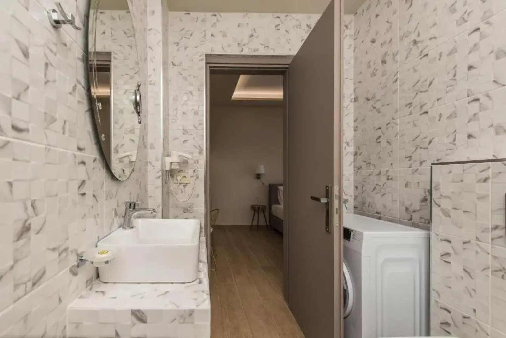 Pietra Caves Suites